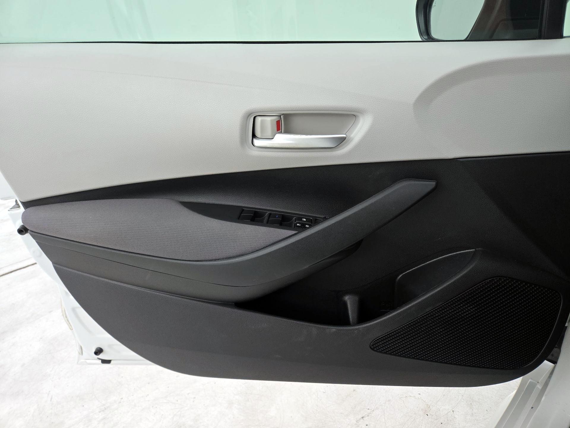 Thumbnail: 2020 Toyota Corolla - 12