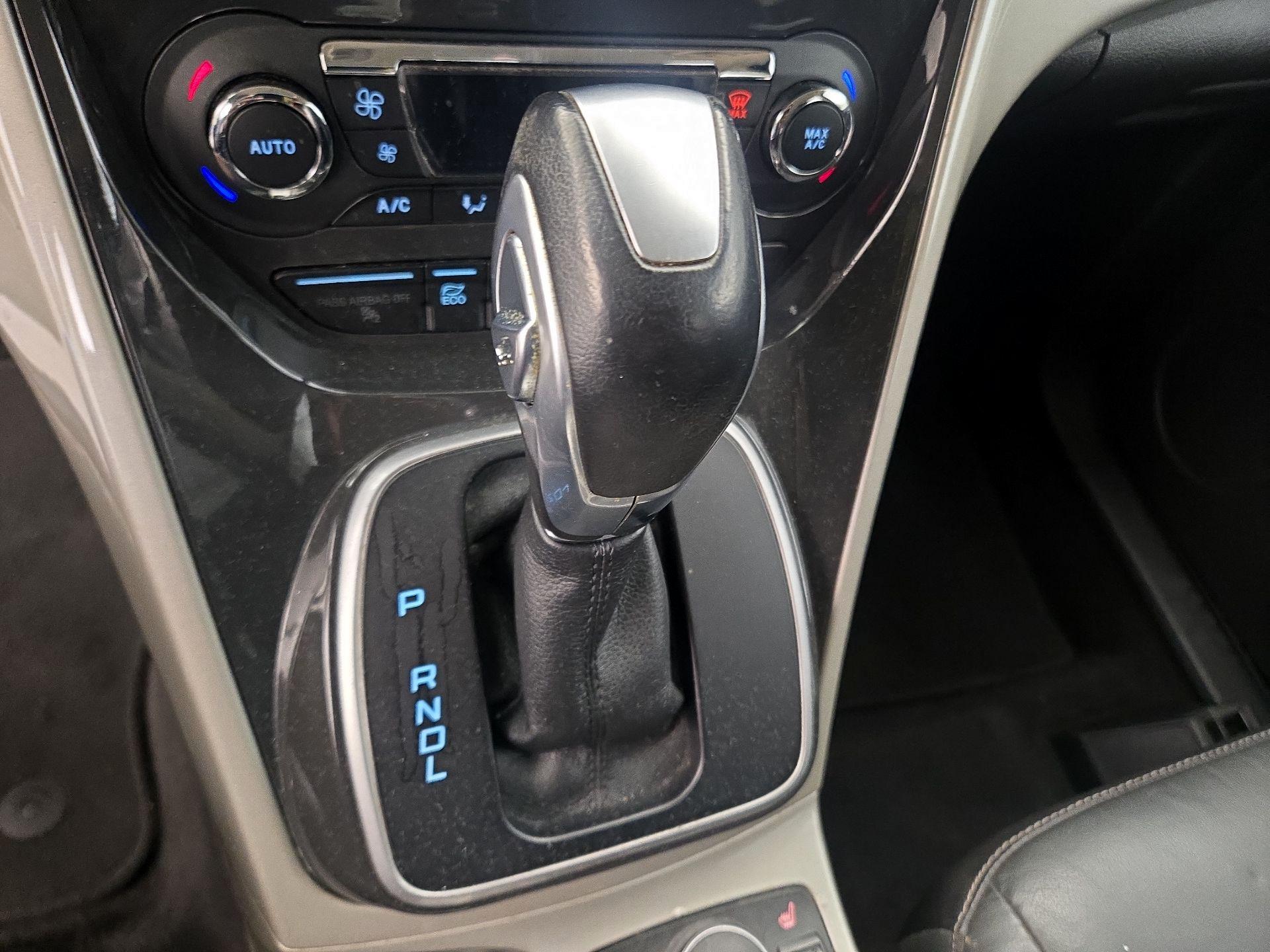 Thumbnail: 2016 Ford C-Max - 17