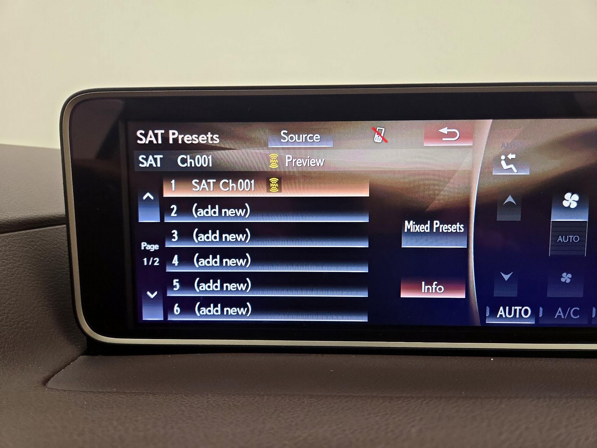 Thumbnail: 2017 Lexus RX - 16