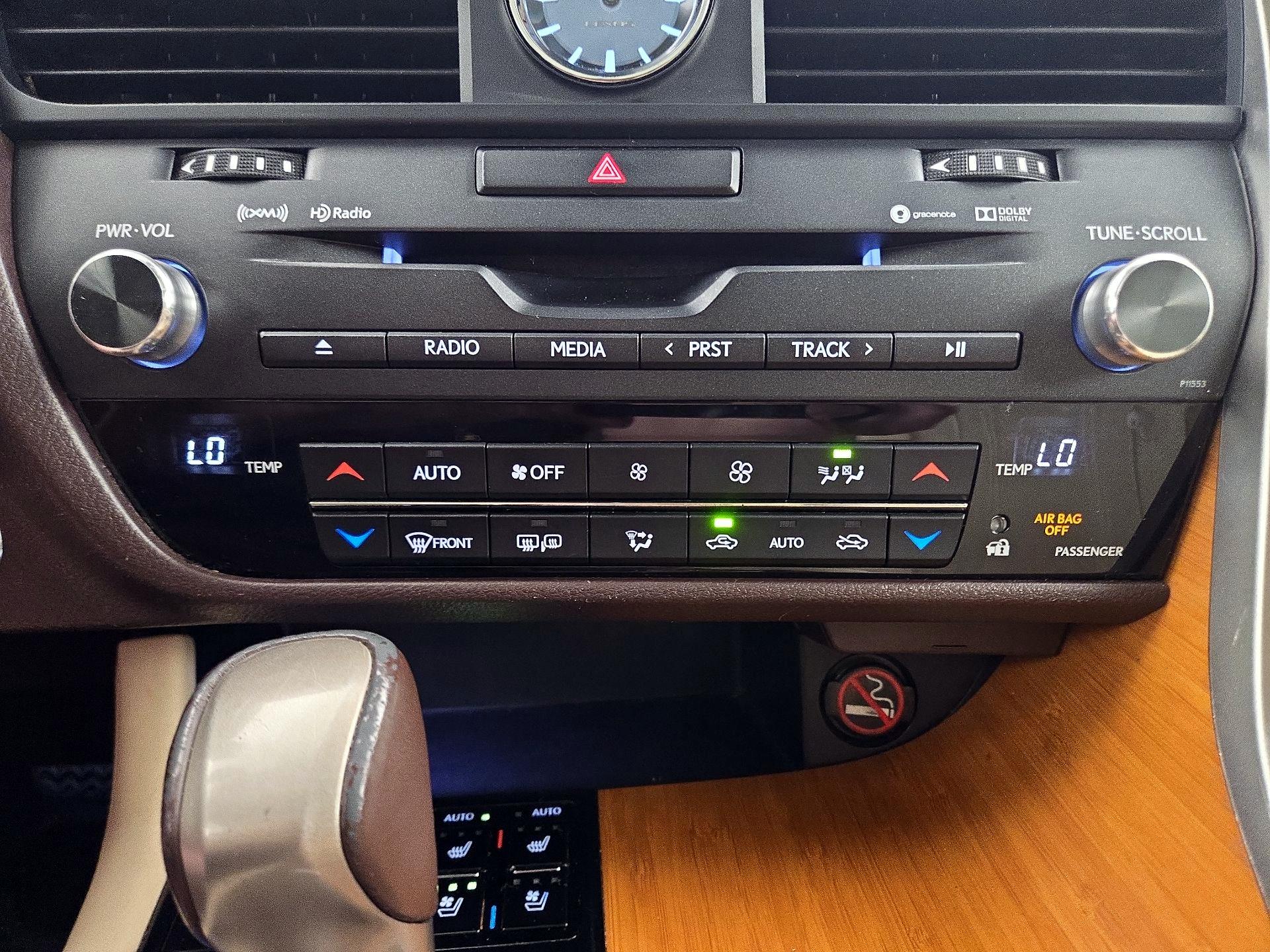 Thumbnail: 2017 Lexus RX - 17