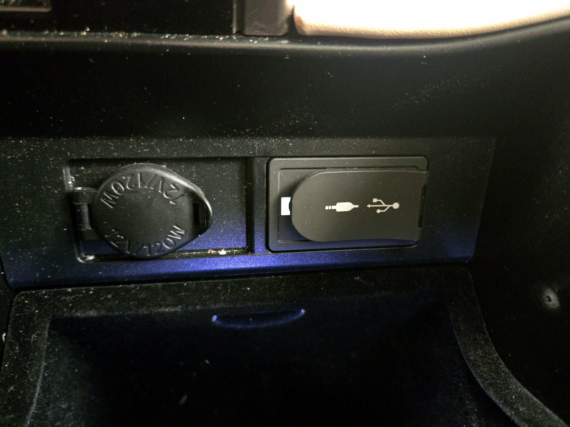 Thumbnail: 2017 Lexus RX - 19