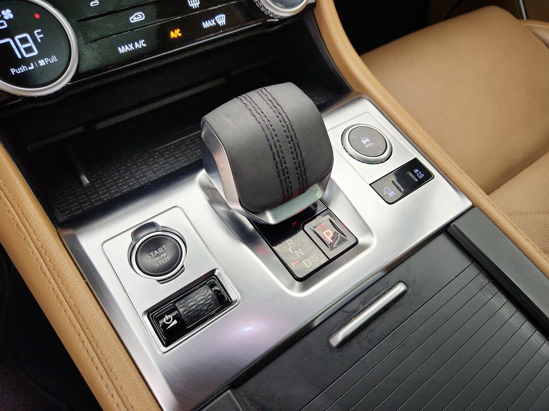 Thumbnail: 2022 Jaguar F-Pace - 18