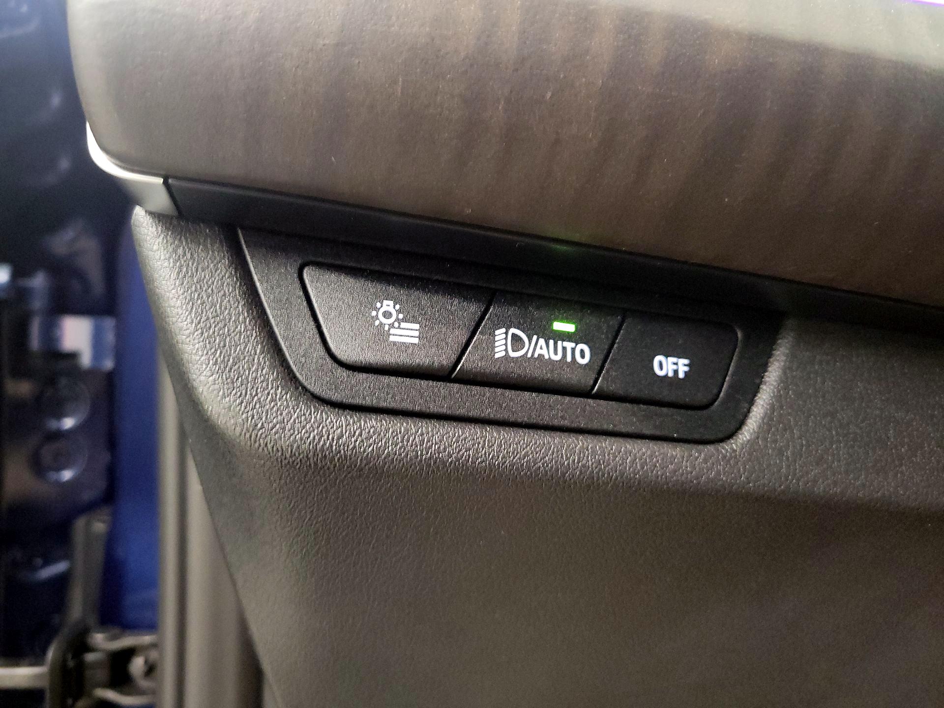 Thumbnail: 2023 BMW X1 - 13