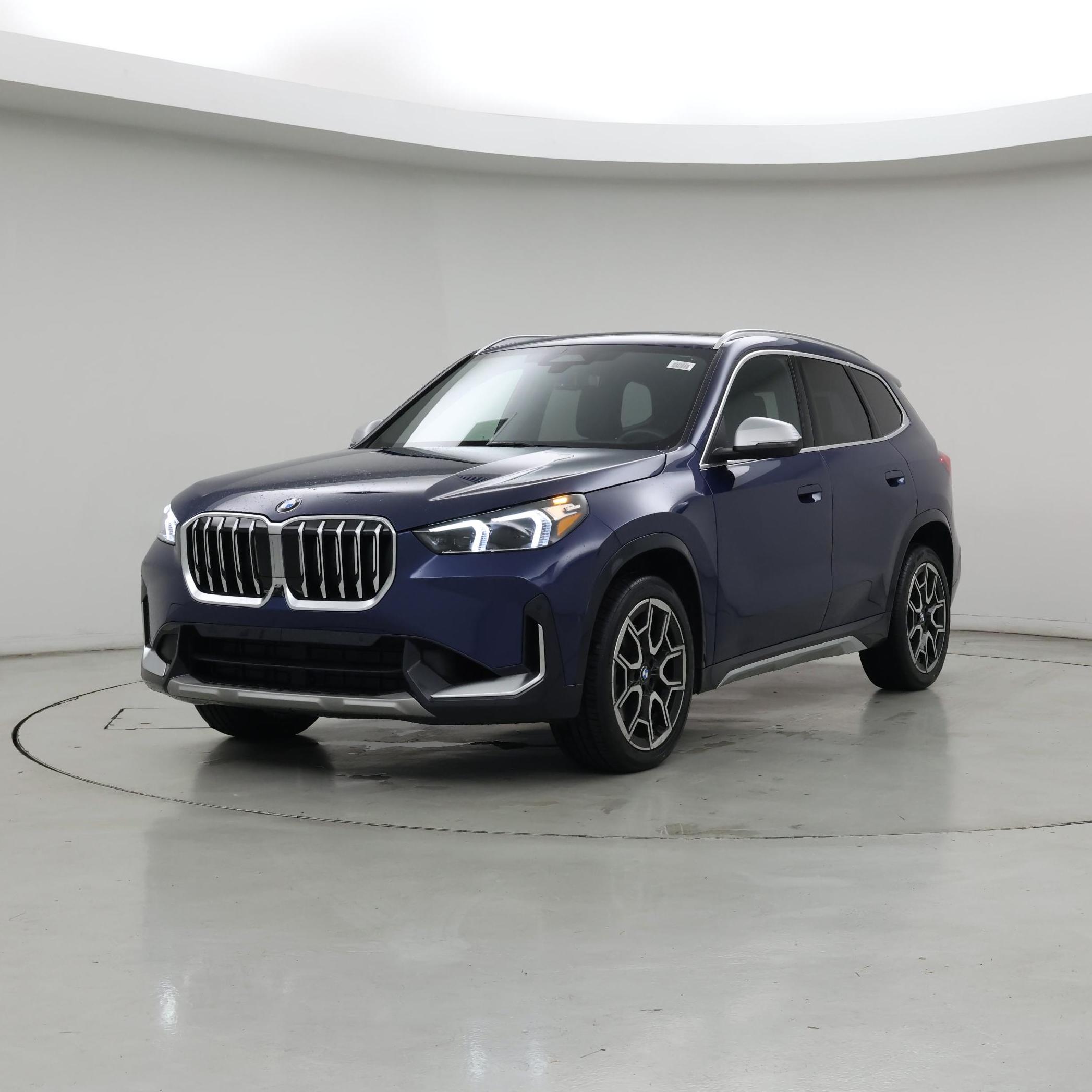 Thumbnail: 2023 BMW X1 - 4
