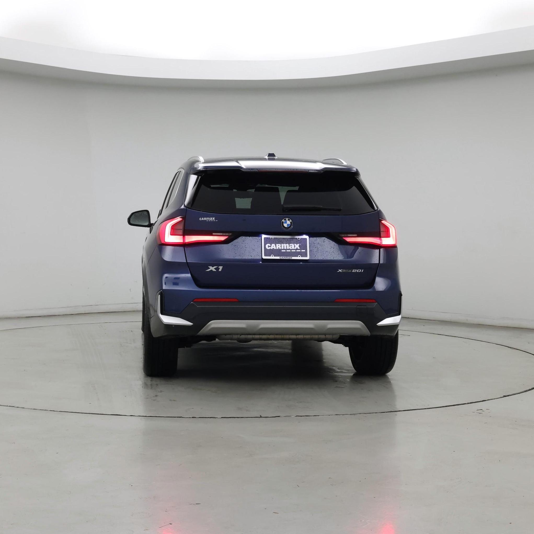 Thumbnail: 2023 BMW X1 - 6