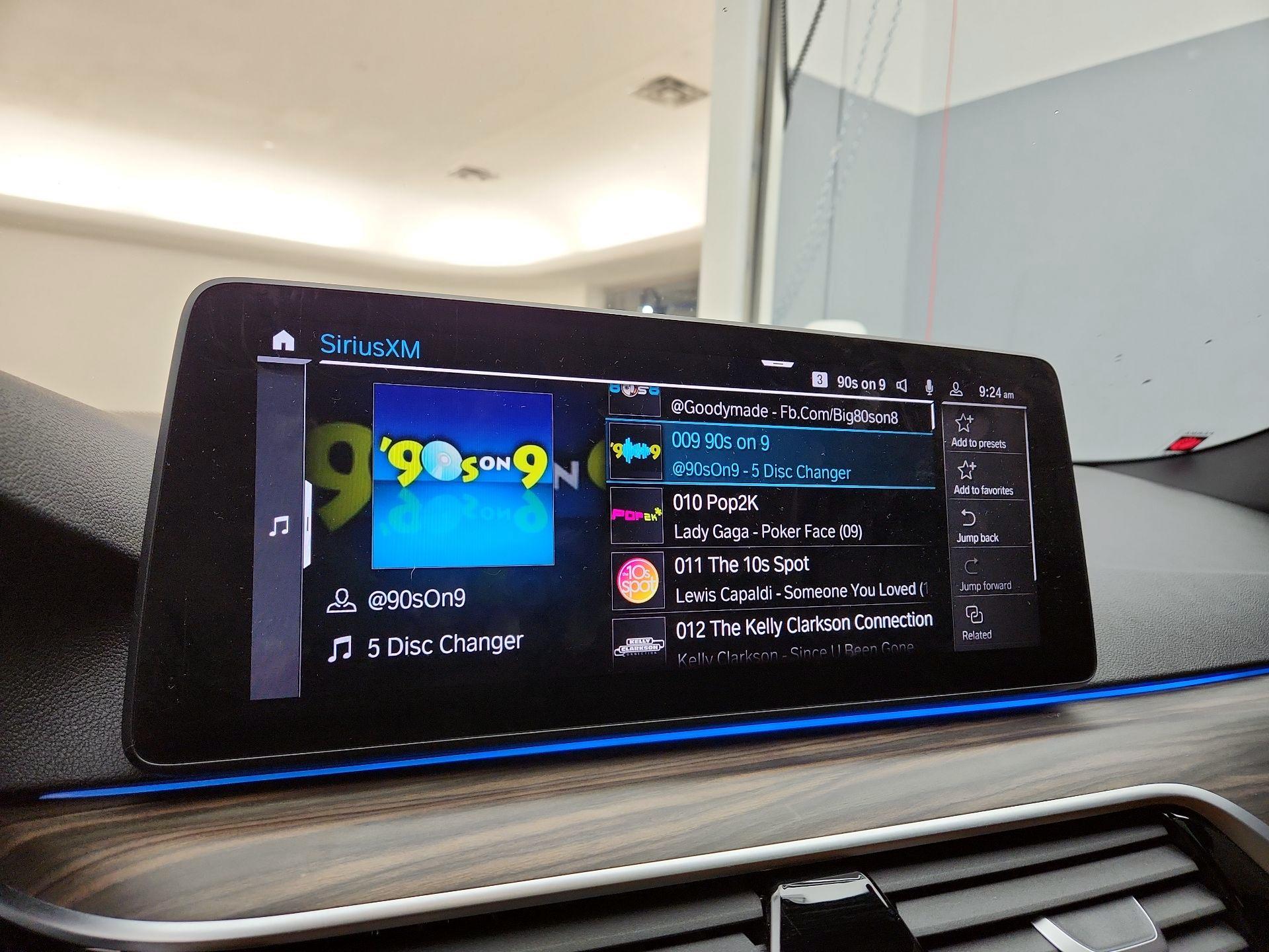 Thumbnail: 2023 BMW 5 Series - 16