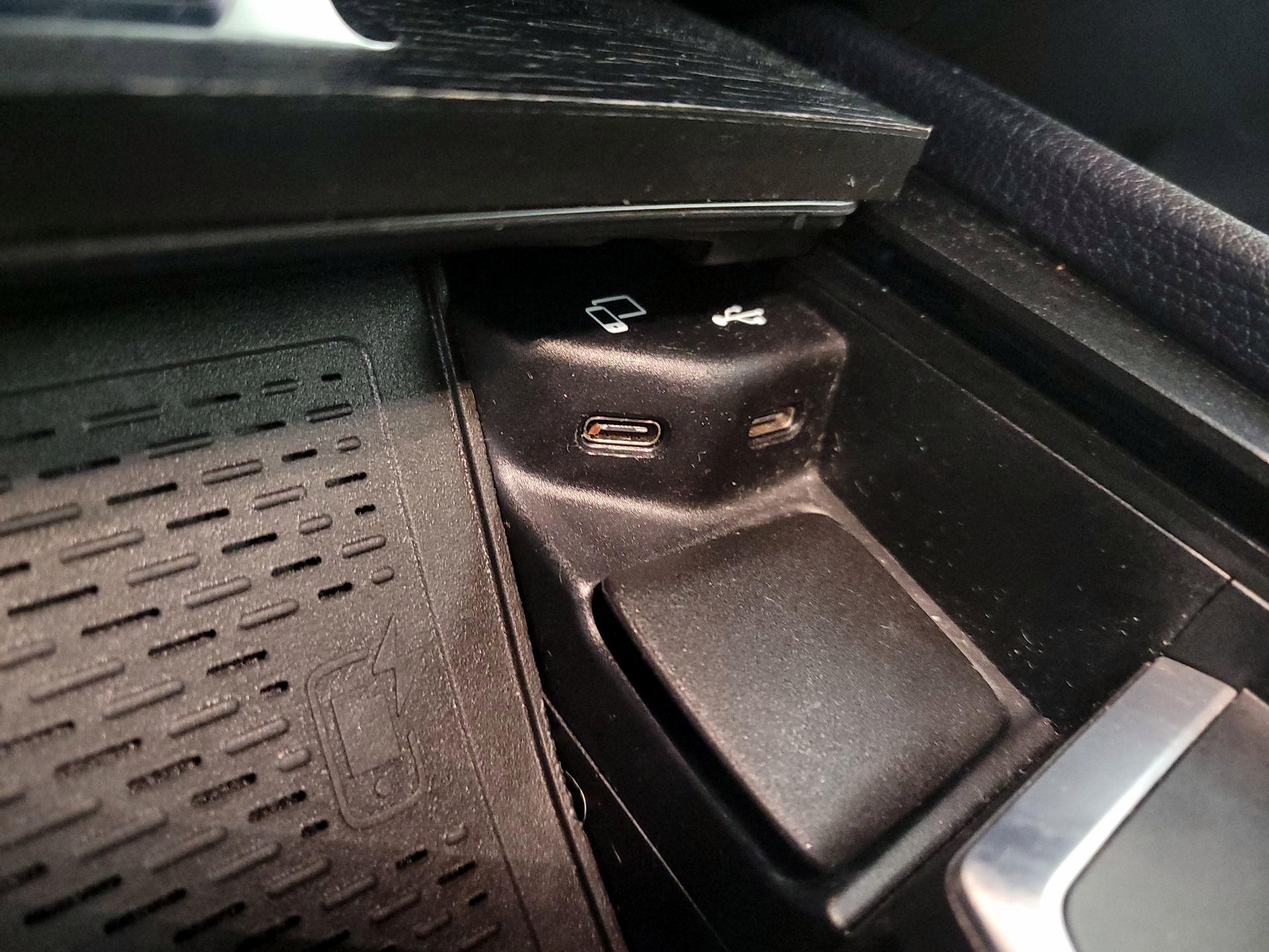 Thumbnail: 2020 Mercedes-Benz GLS - 19