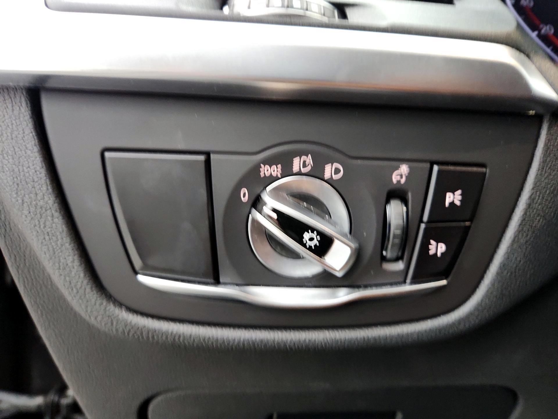 Thumbnail: 2024 BMW X3 - 13