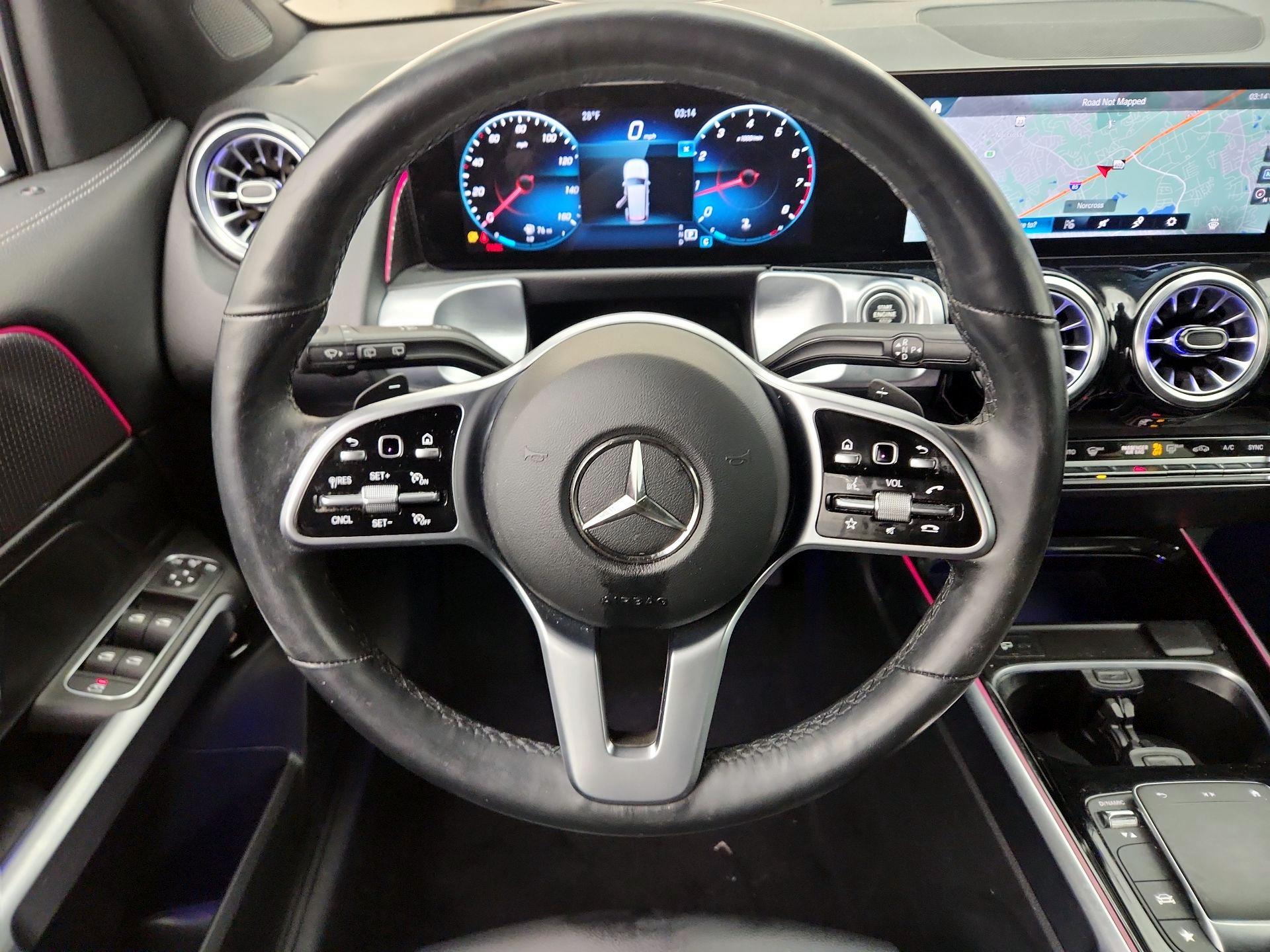 Thumbnail: 2022 Mercedes-Benz GLB - 10