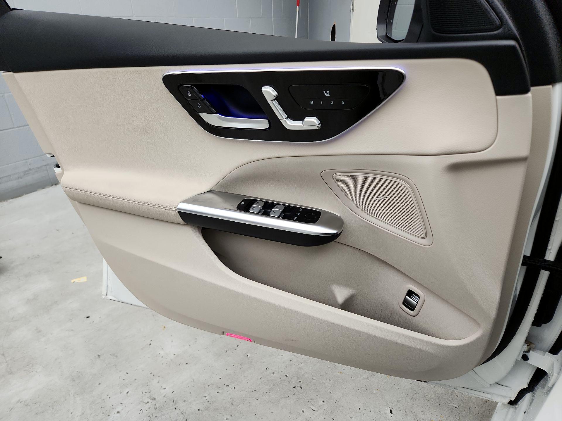 Thumbnail: 2023 Mercedes-Benz C-Class - 12