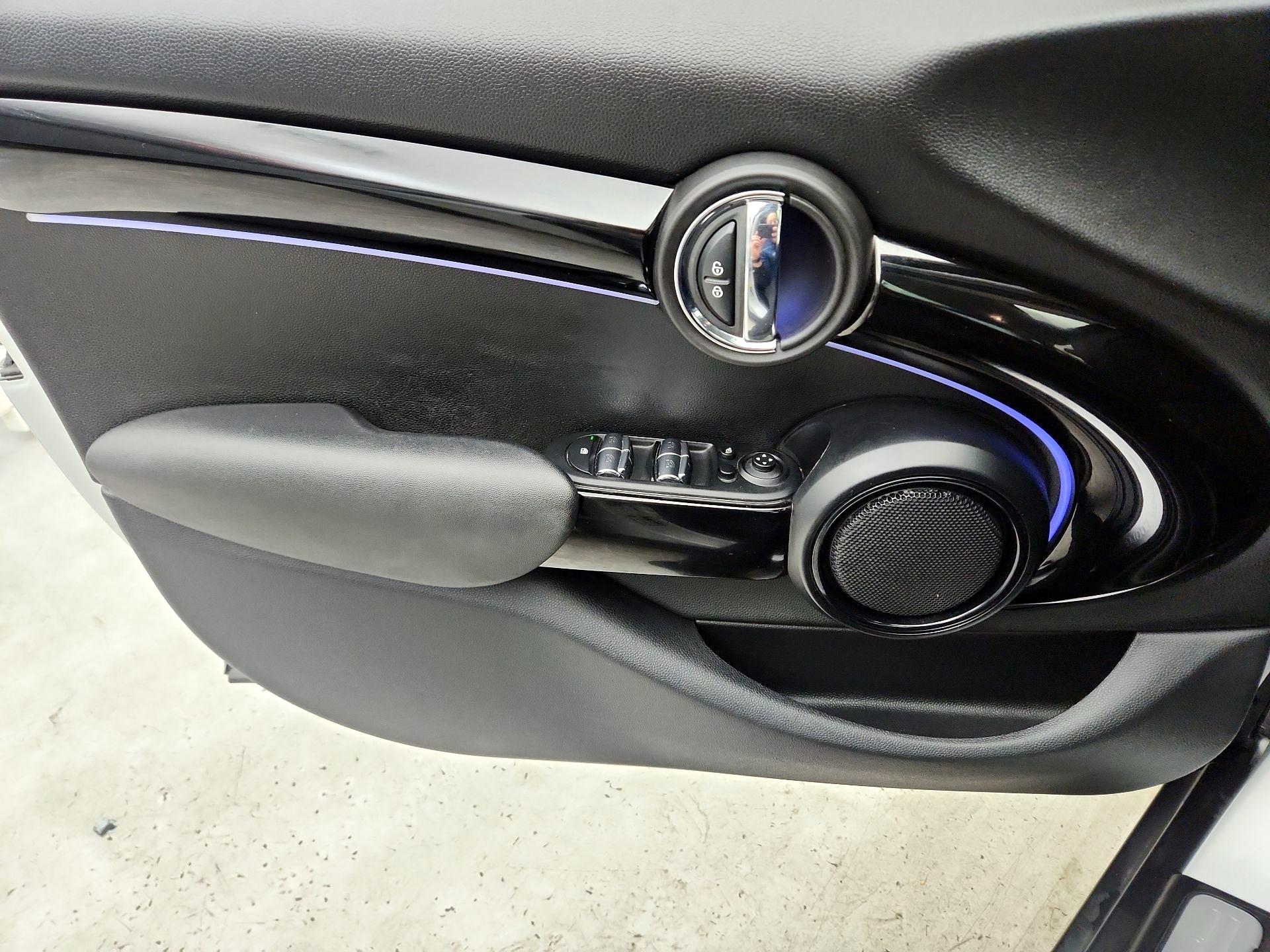 Thumbnail: 2023 MINI Cooper Hardtop - 12