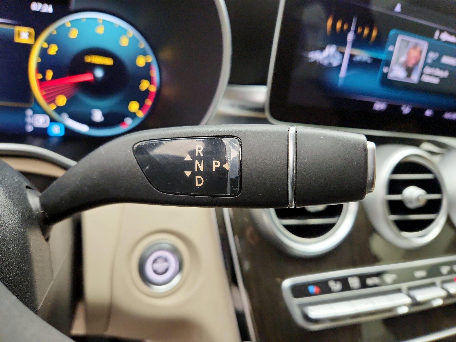 Thumbnail: 2021 Mercedes-Benz C-Class - 17