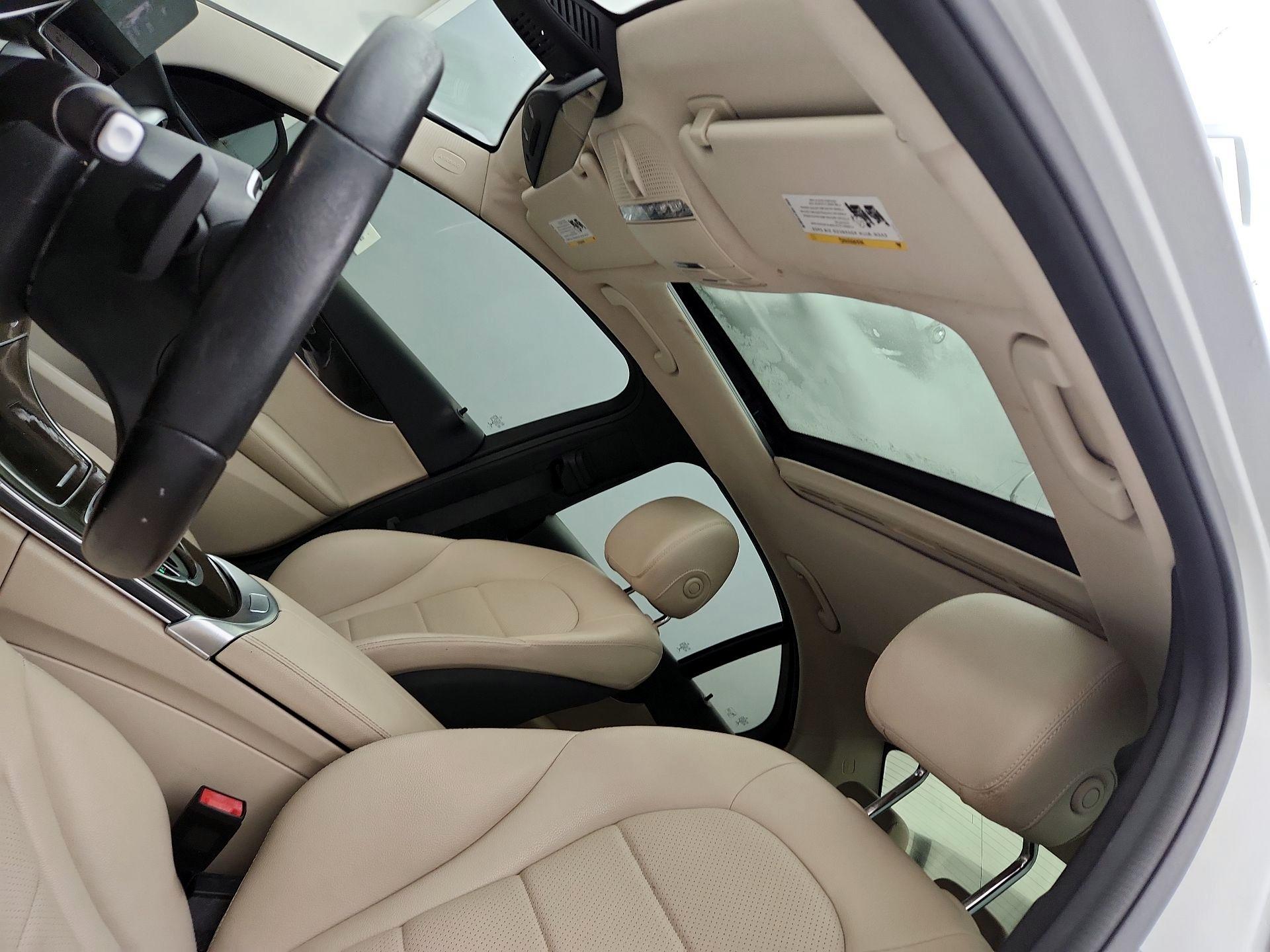 Thumbnail: 2021 Mercedes-Benz C-Class - 19