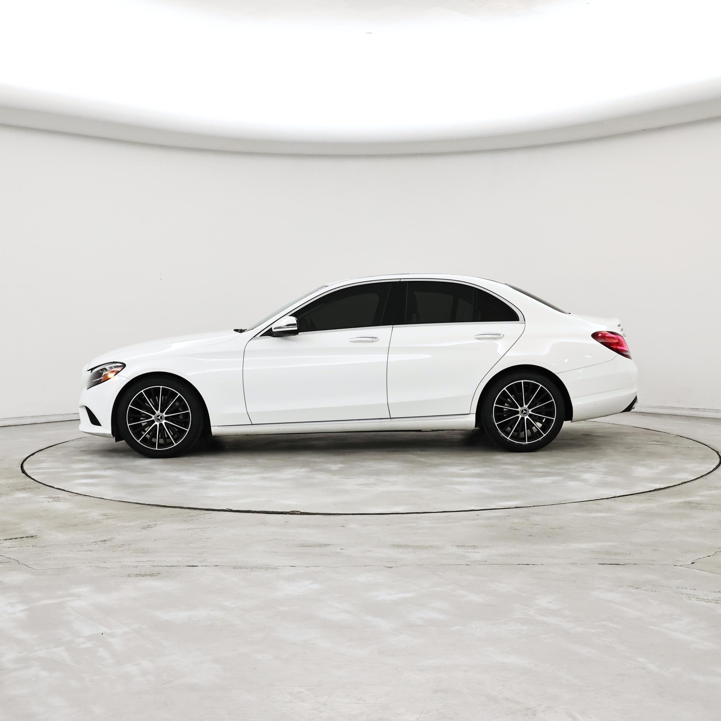 Thumbnail: 2021 Mercedes-Benz C-Class - 3