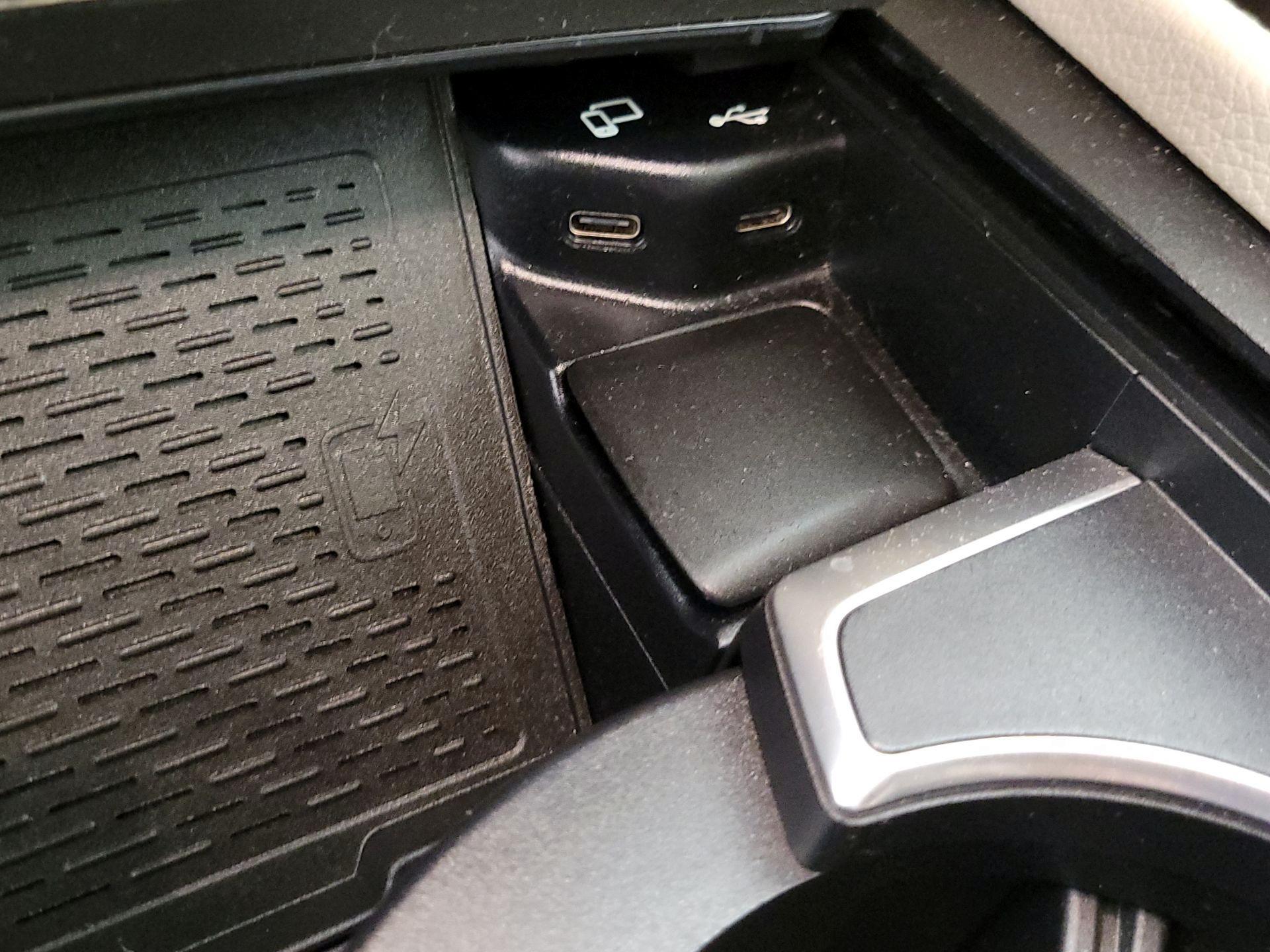 Thumbnail: 2020 Mercedes-Benz GLE - 19