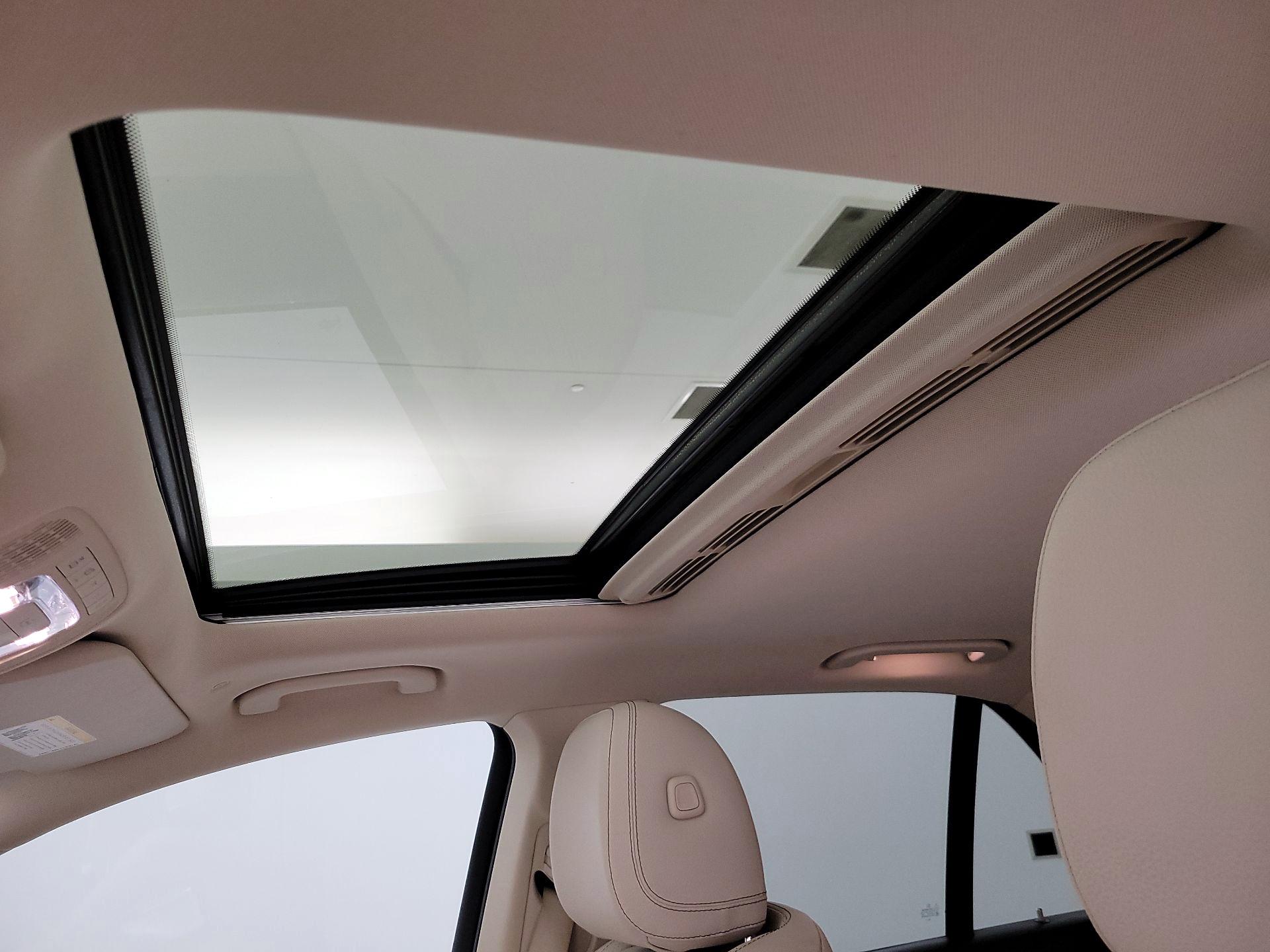 Thumbnail: 2020 Mercedes-Benz GLE - 20