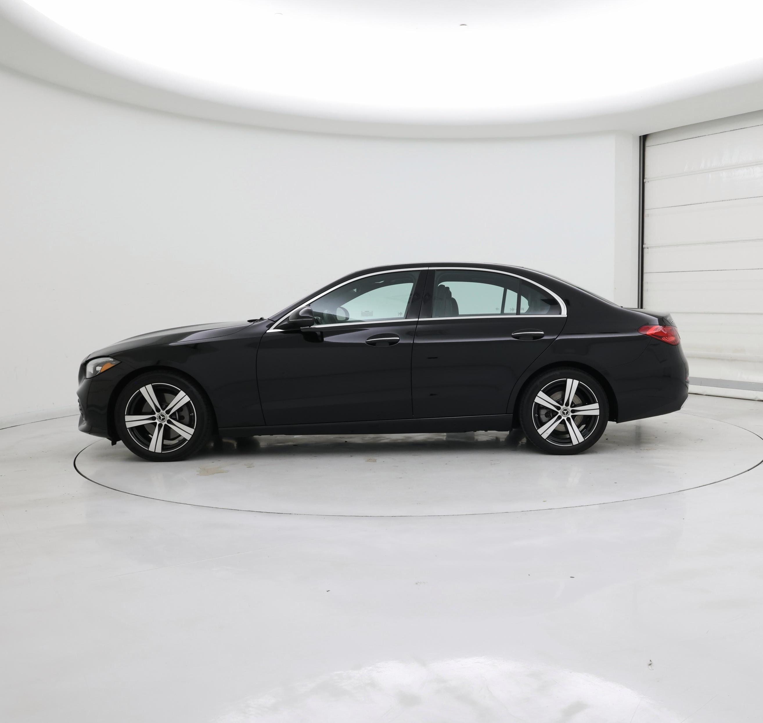 Thumbnail: 2025 Mercedes-Benz C-Class - 3