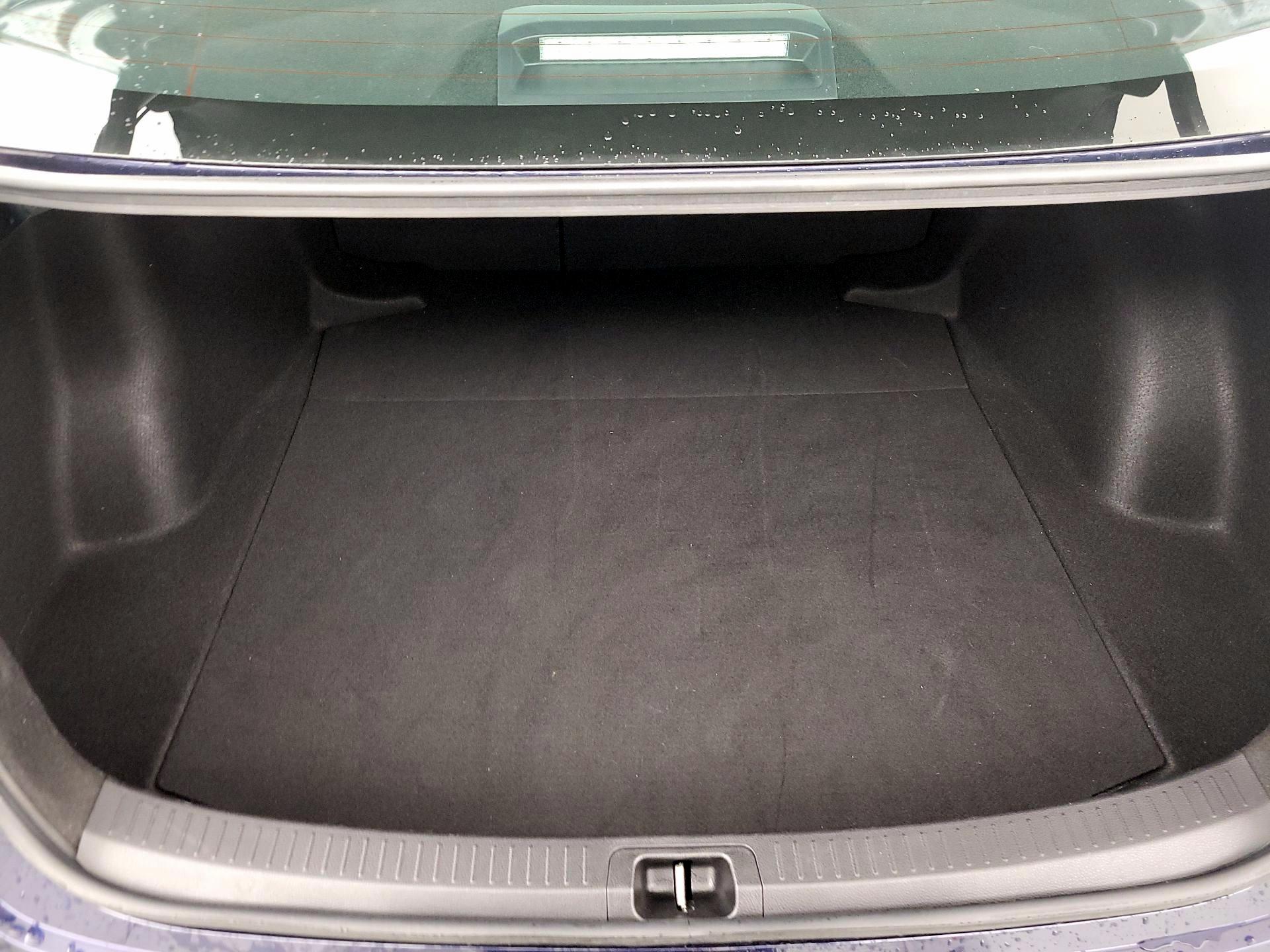 Thumbnail: 2021 Toyota Corolla - 20