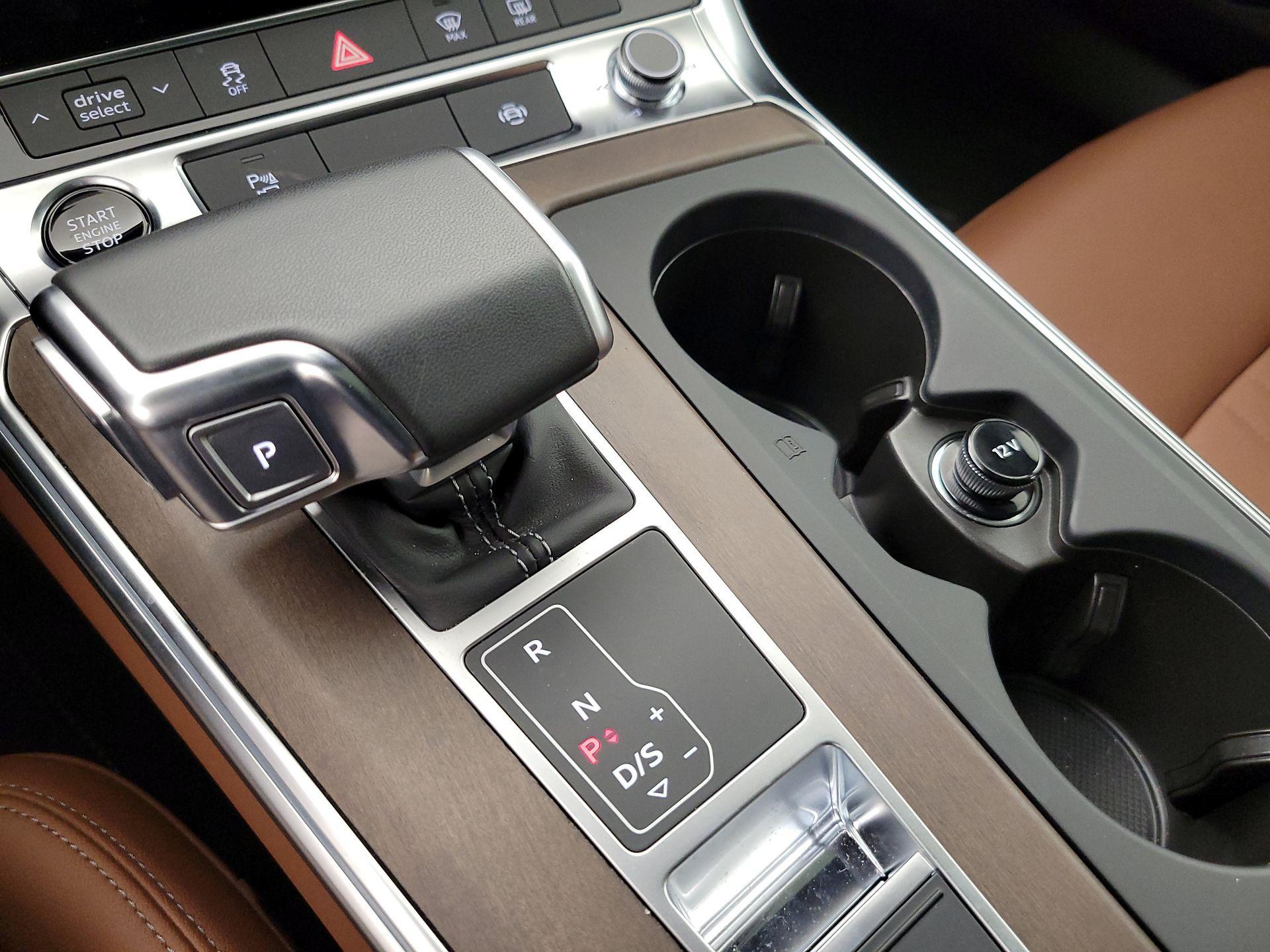 Thumbnail: 2025 Audi A6 - 18