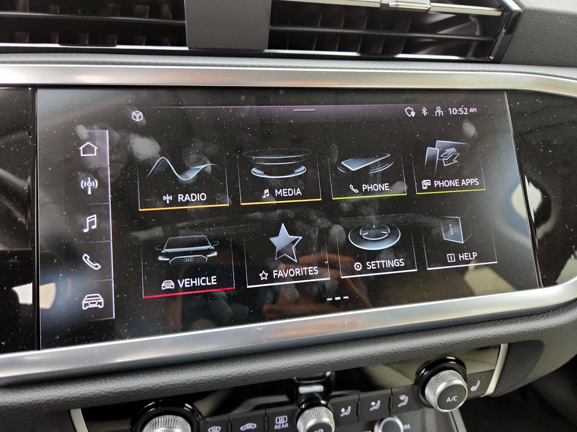 Thumbnail: 2025 Audi Q3 - 15