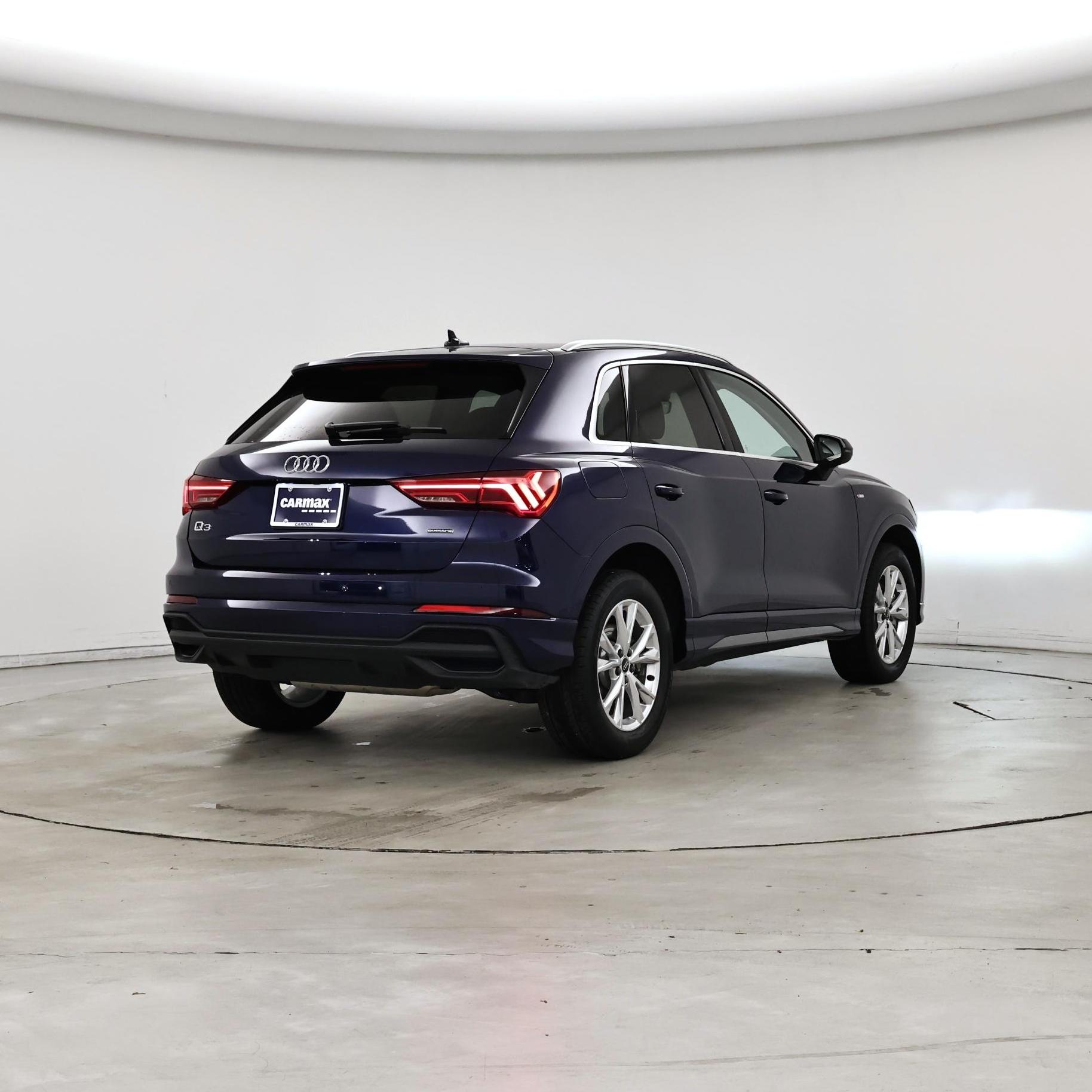 Thumbnail: 2025 Audi Q3 - 8