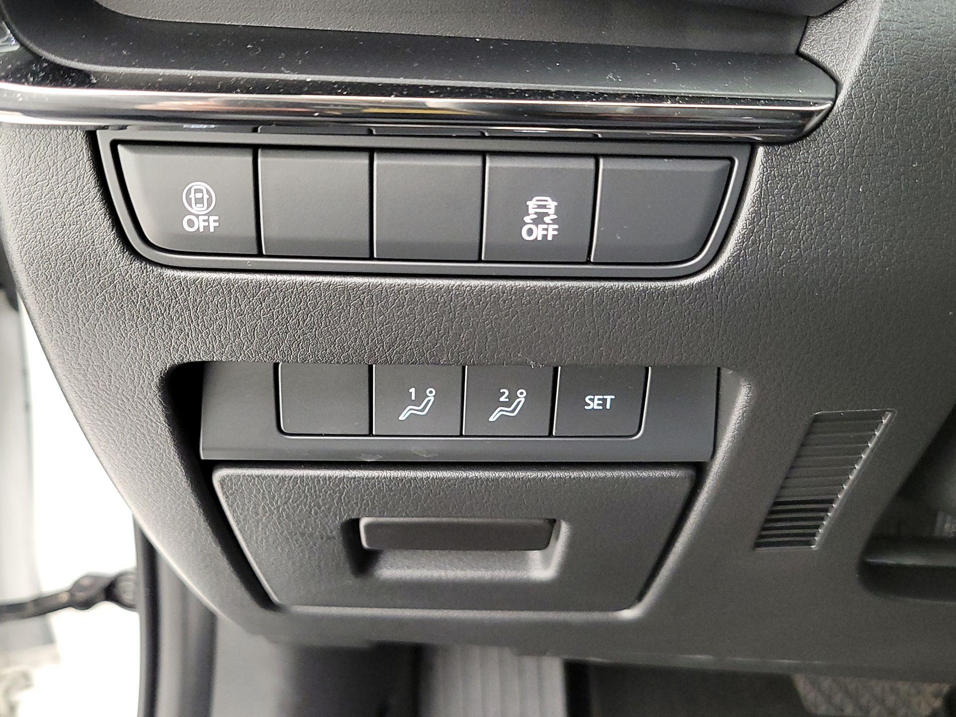 Thumbnail: 2022 Mazda Mazda3 - 13