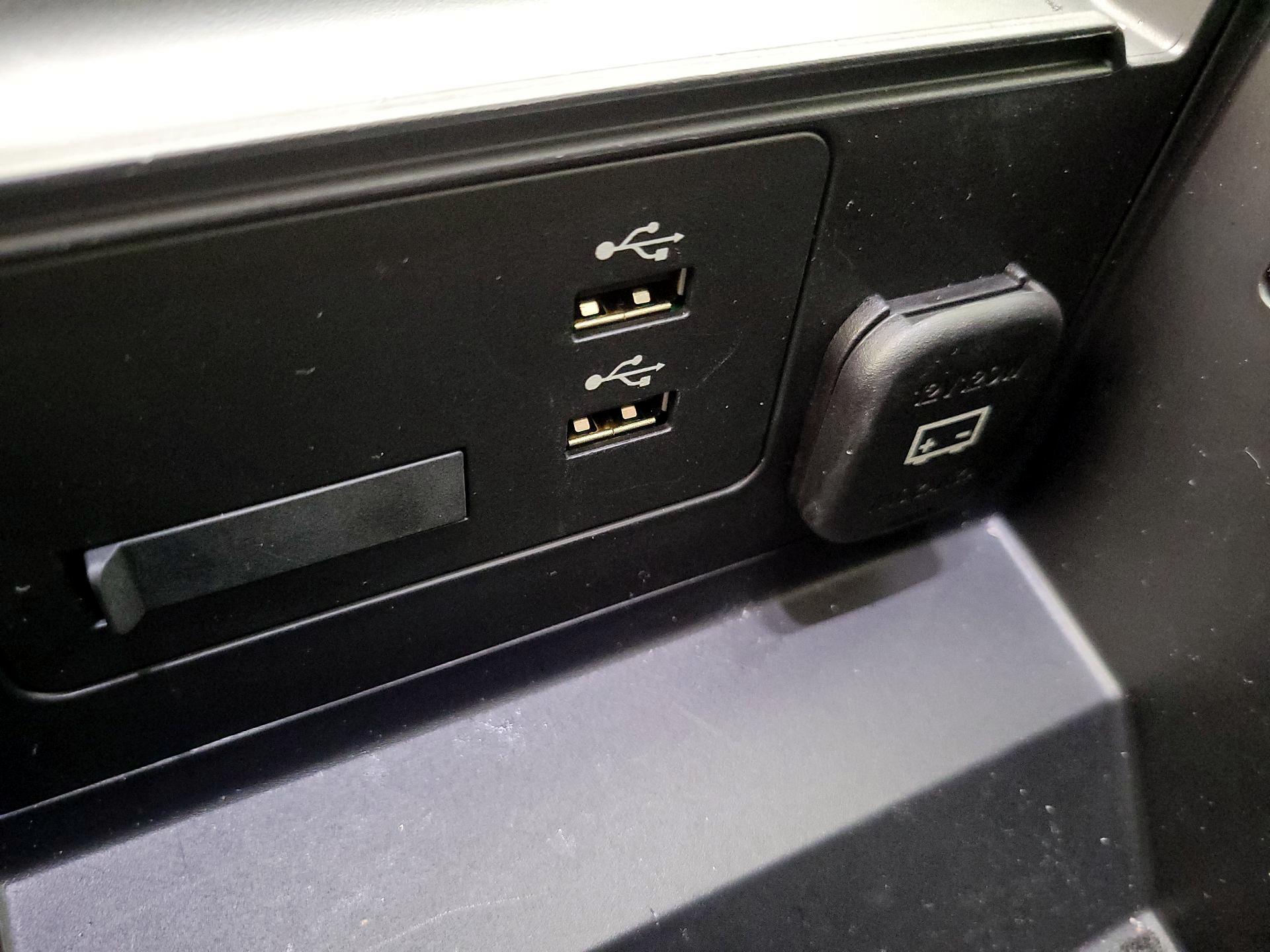 Thumbnail: 2022 Mazda Mazda3 - 18