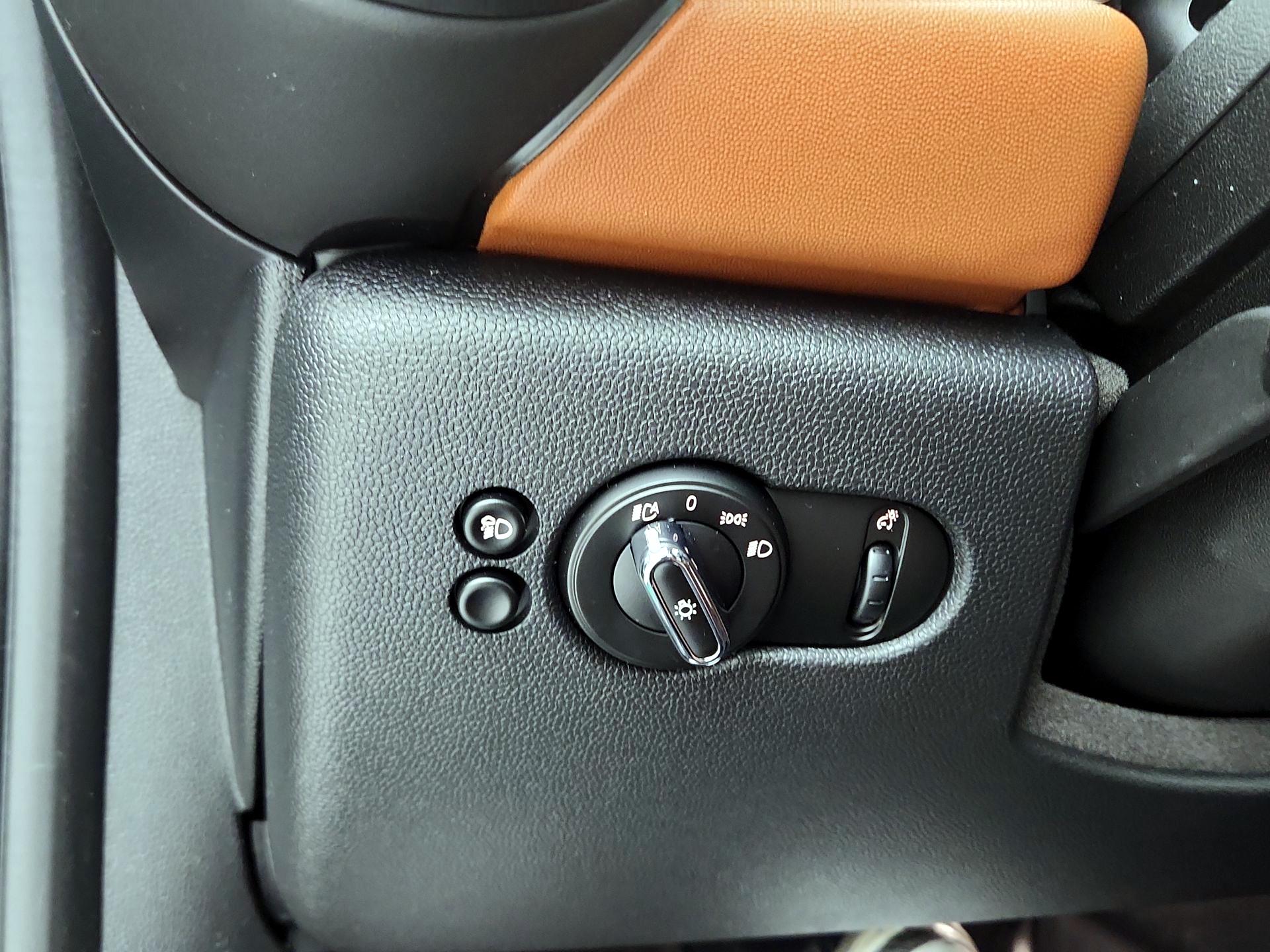 Thumbnail: 2023 MINI Cooper Hardtop - 13