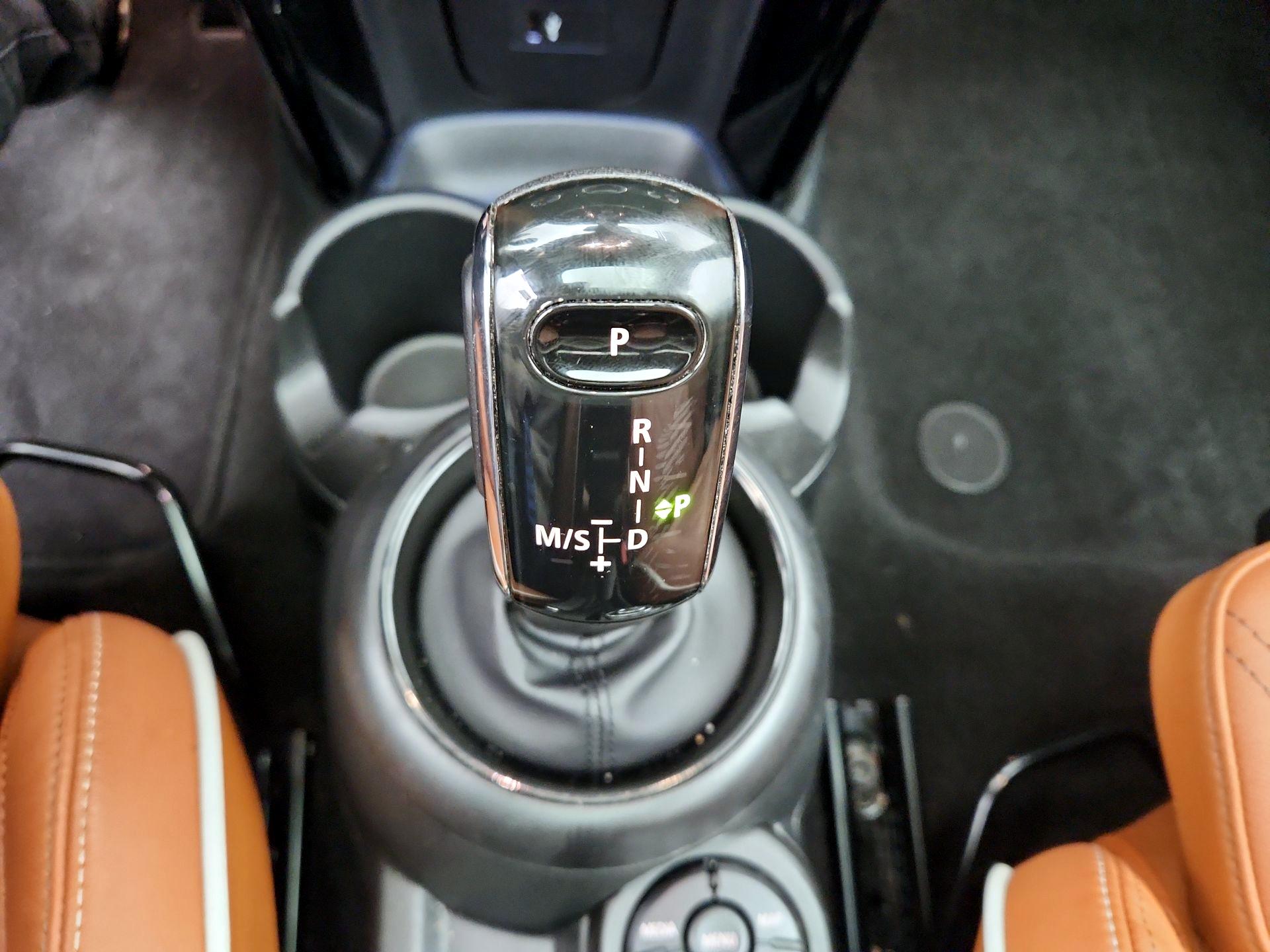 Thumbnail: 2023 MINI Cooper Hardtop - 18