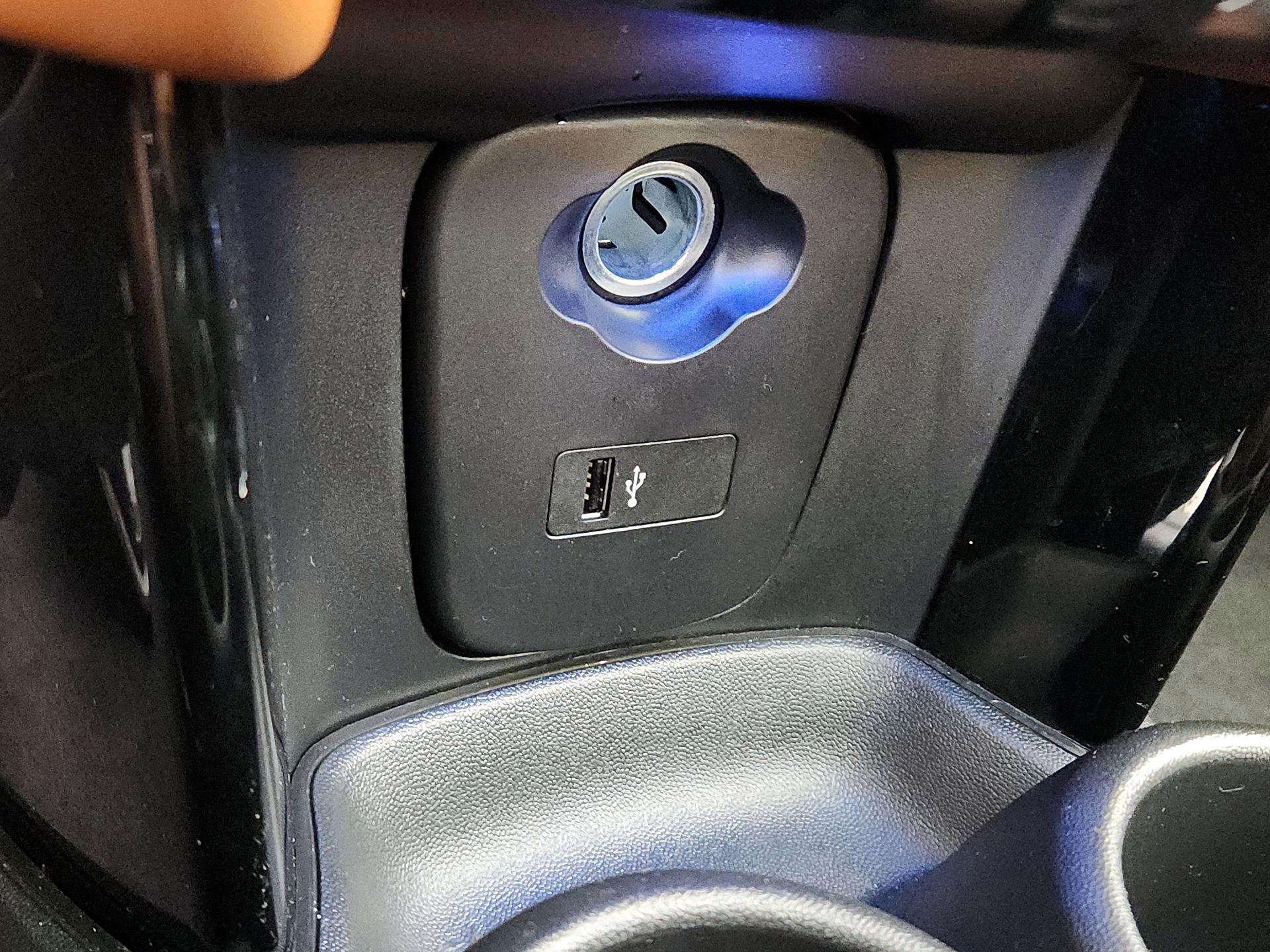 Thumbnail: 2023 MINI Cooper Hardtop - 19