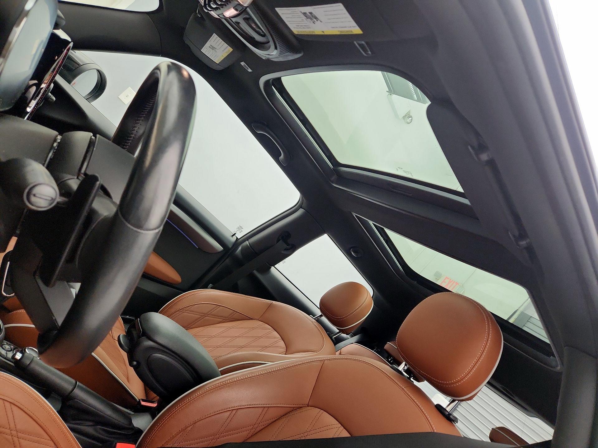 Thumbnail: 2023 MINI Cooper Hardtop - 20