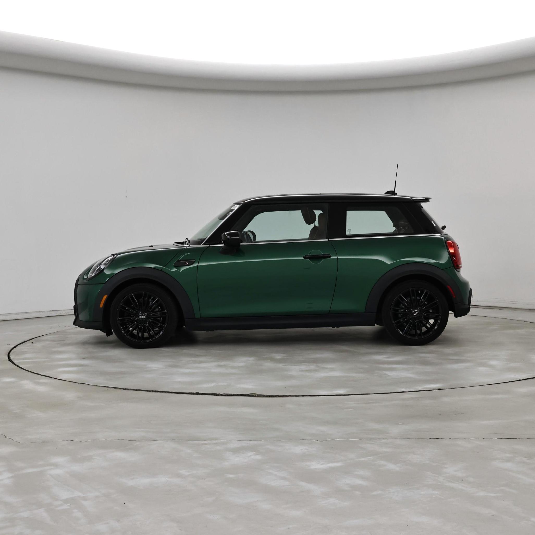 Thumbnail: 2023 MINI Cooper Hardtop - 3