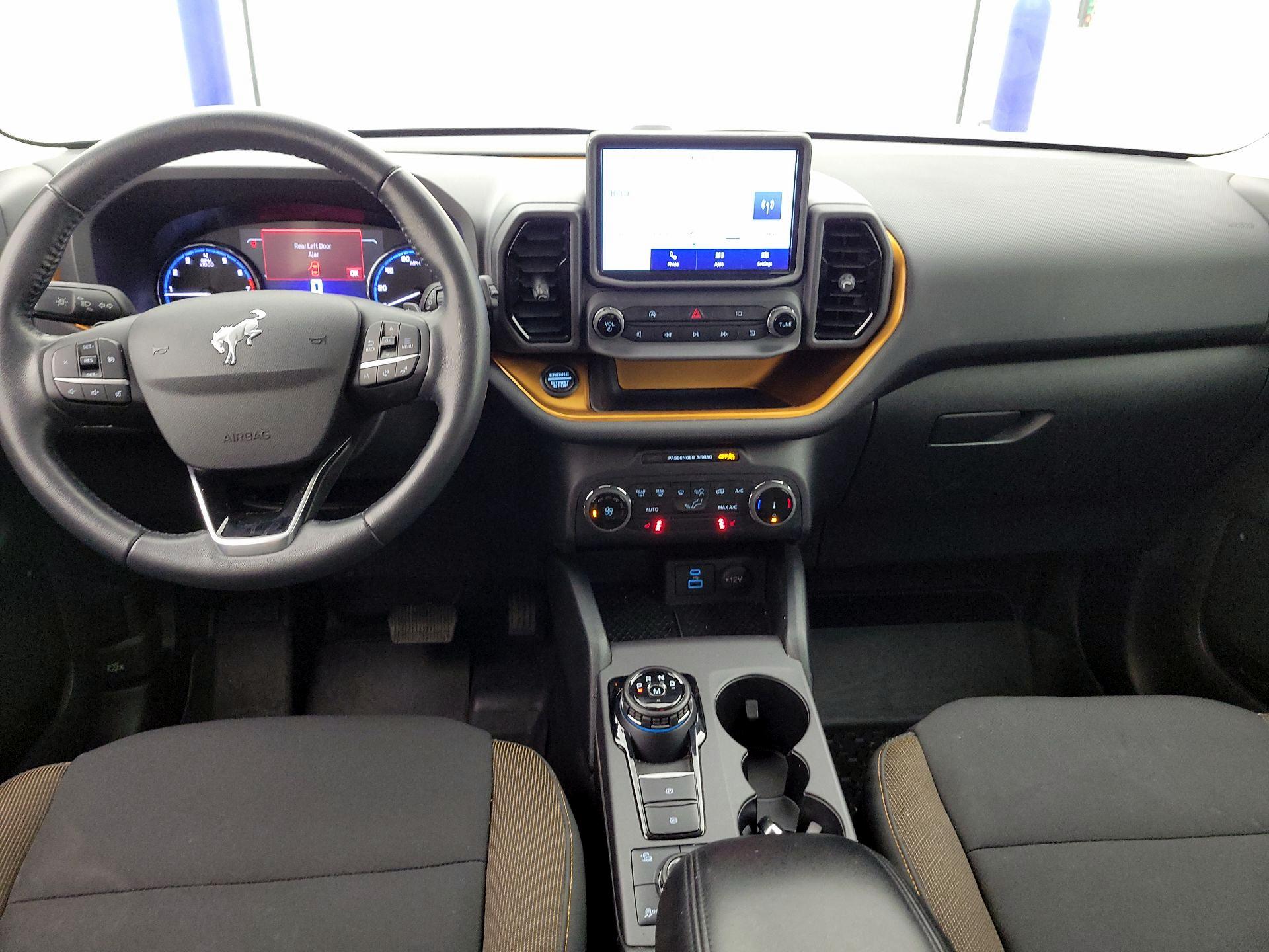 Thumbnail: 2022 Ford Bronco Sport - 9