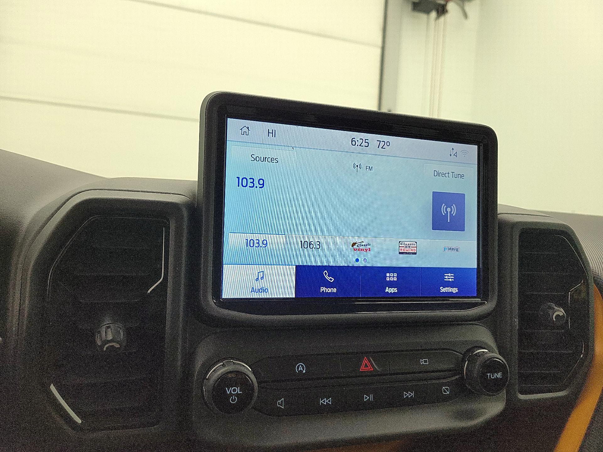 Thumbnail: 2022 Ford Bronco Sport - 15