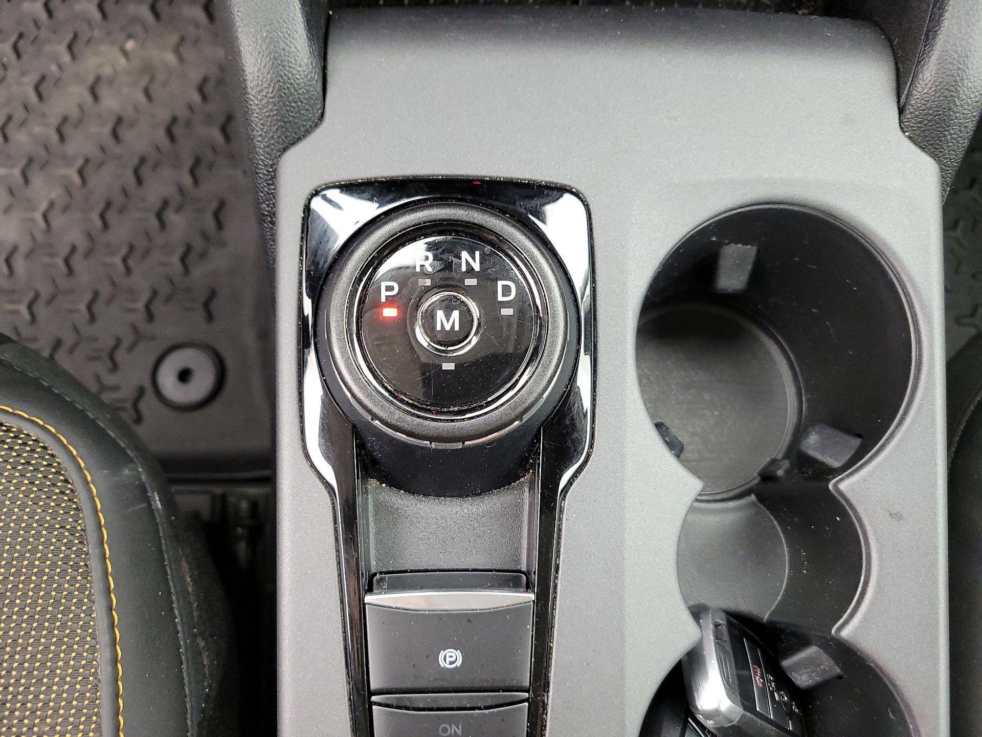 Thumbnail: 2022 Ford Bronco Sport - 17