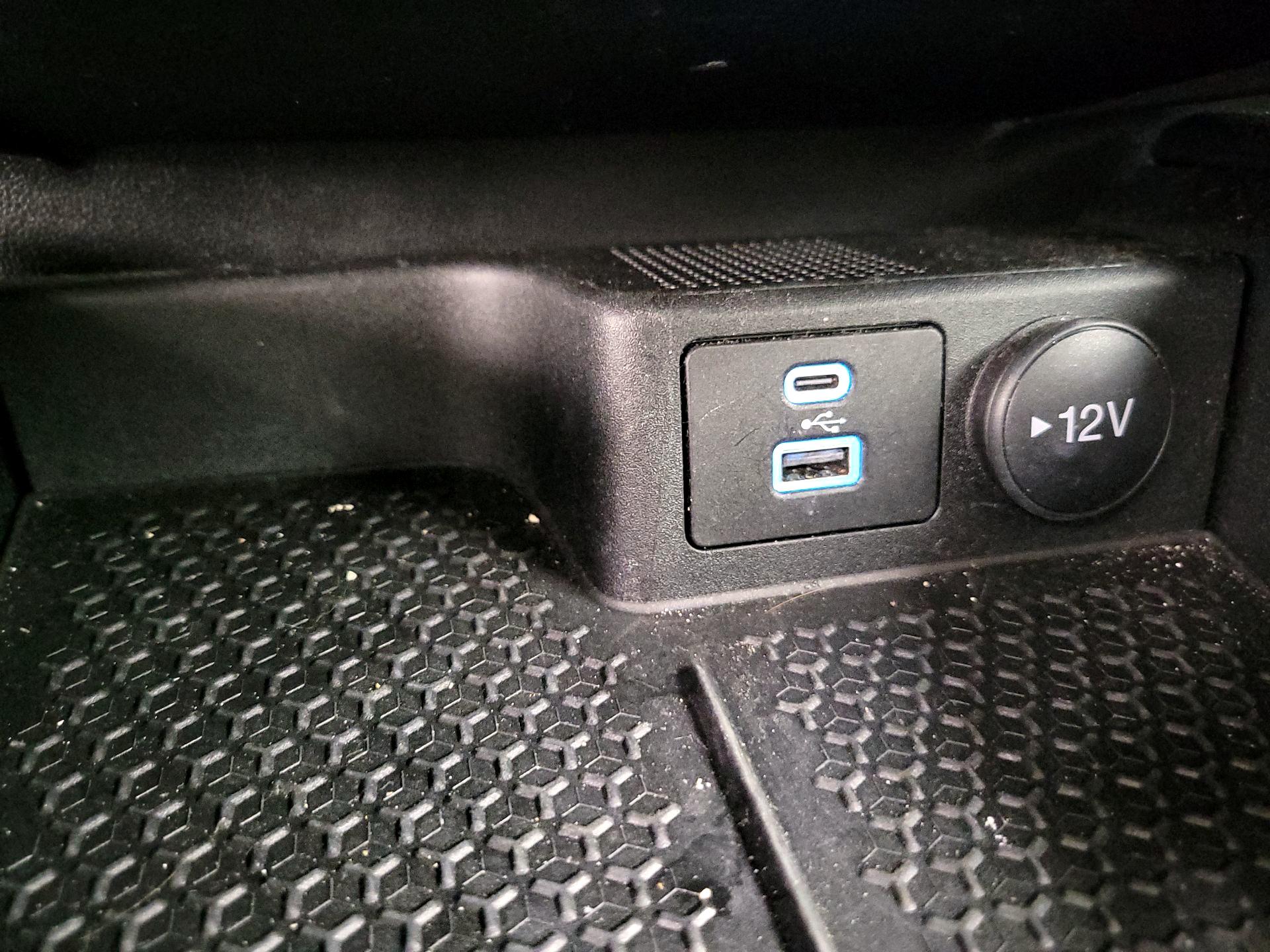 Thumbnail: 2022 Ford Bronco Sport - 18