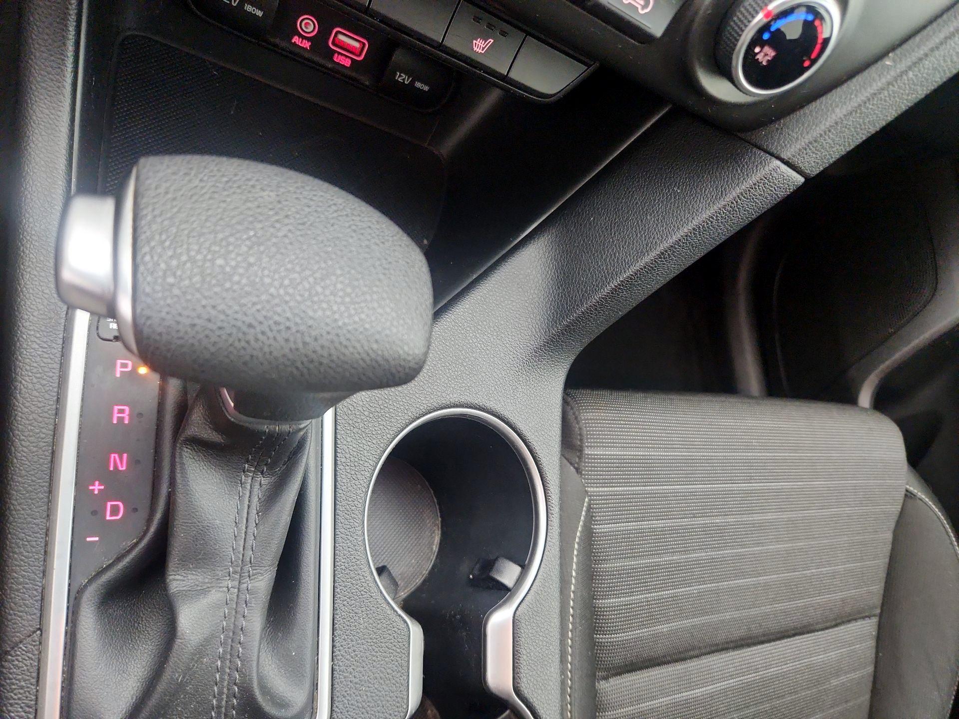 Thumbnail: 2017 Kia Sportage - 17