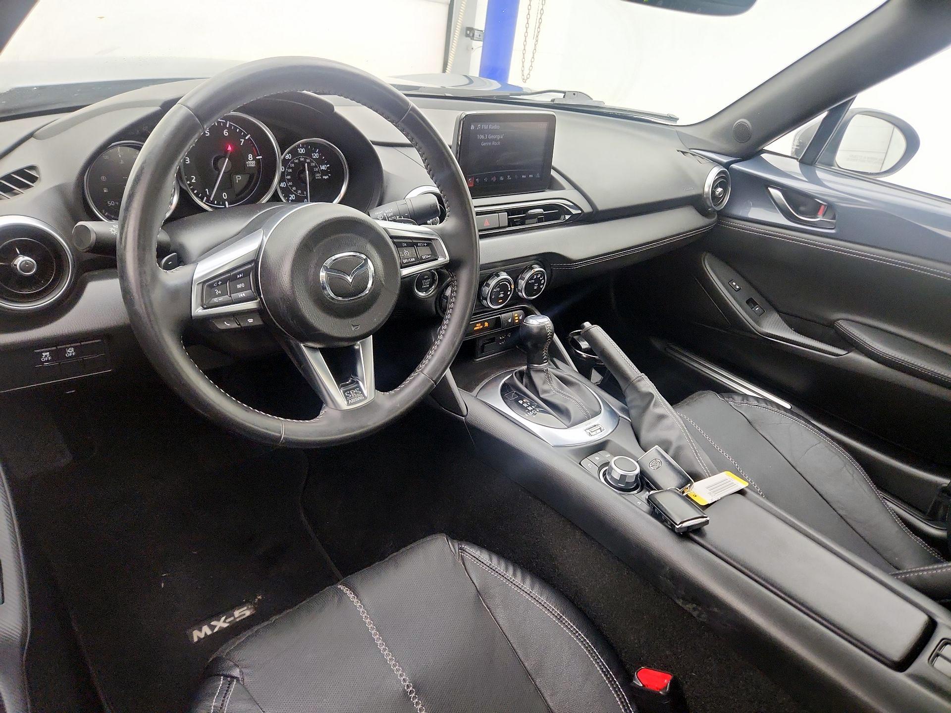 Thumbnail: 2021 Mazda MX-5 Miata - 9