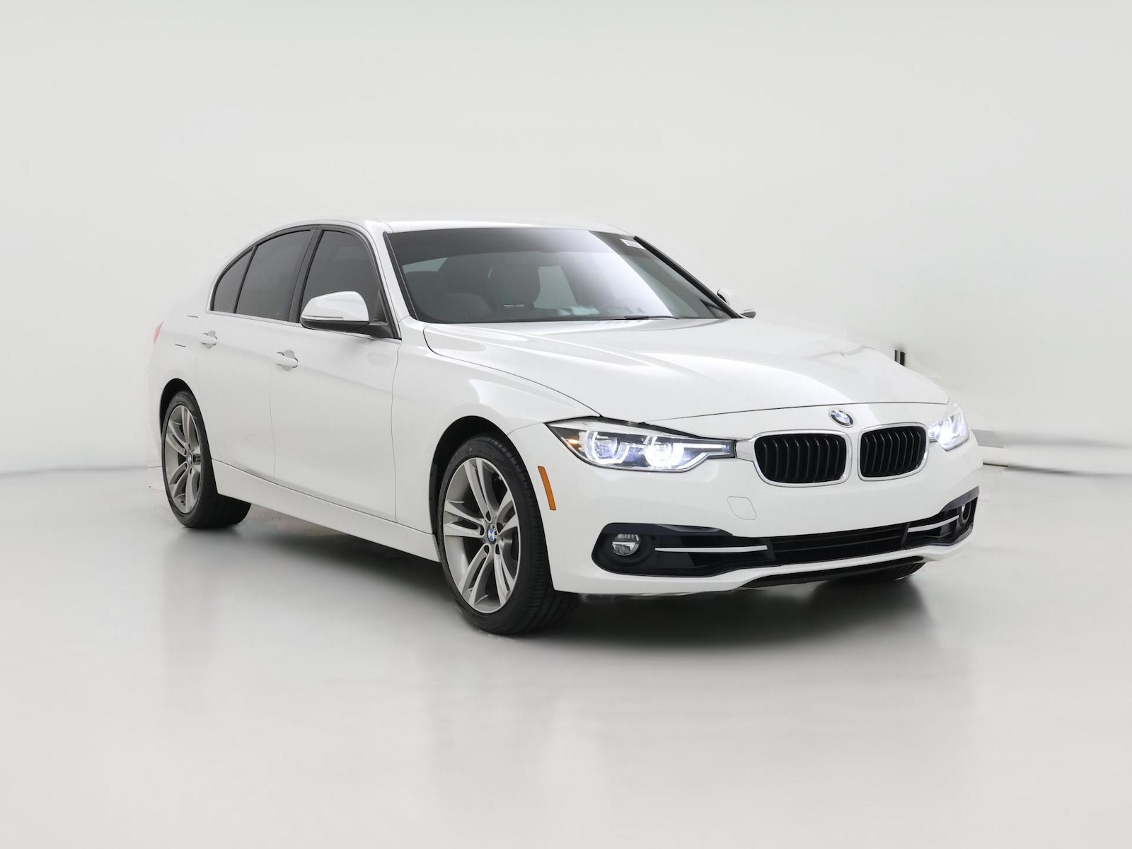 2018 BMW 3 Series 330i