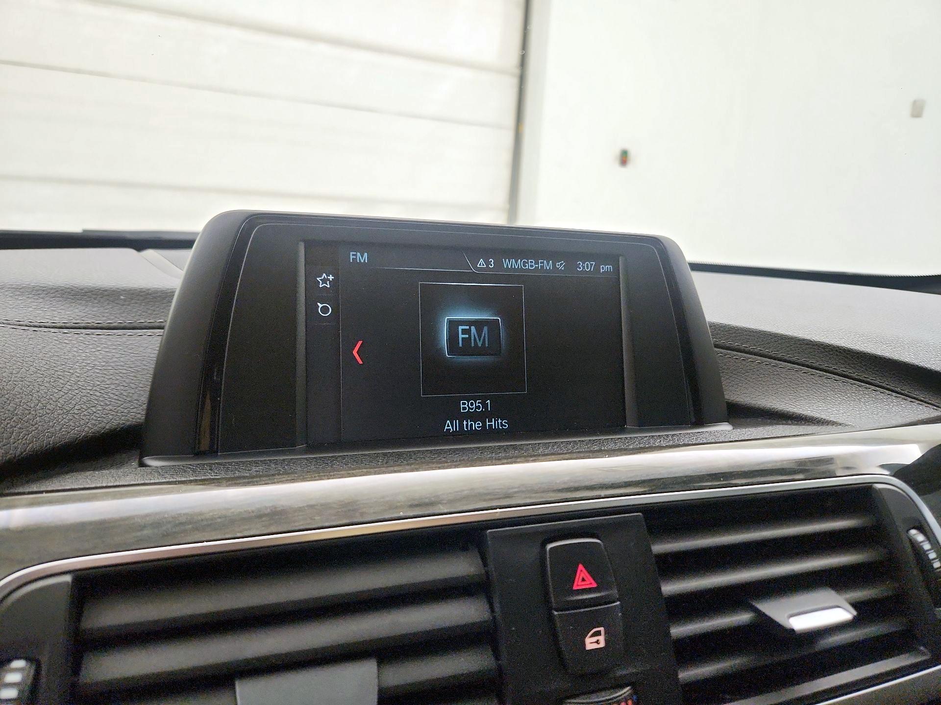 Thumbnail: 2018 BMW 3 Series - 15