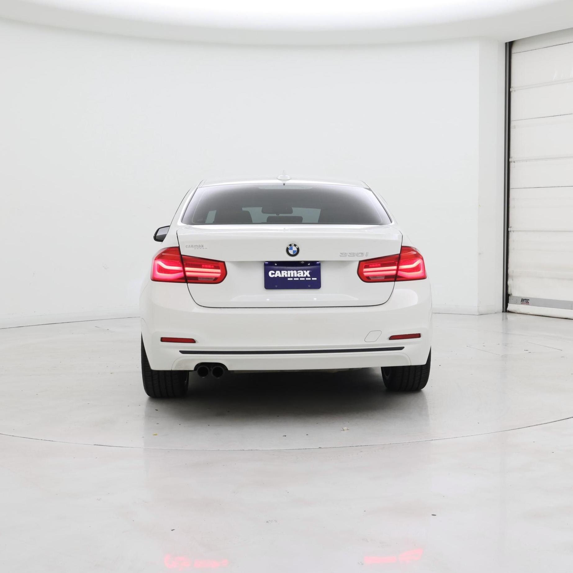 Thumbnail: 2018 BMW 3 Series - 6