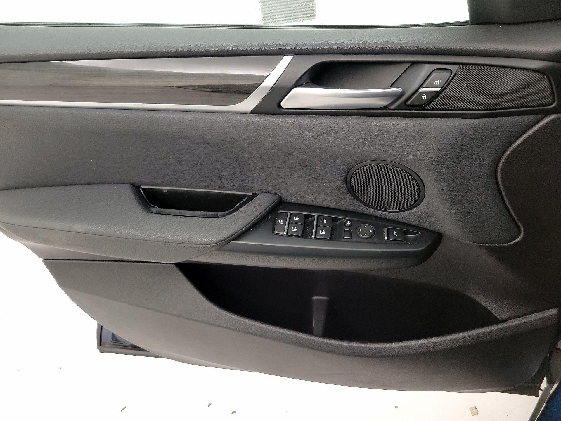 Thumbnail: 2017 BMW X3 - 12