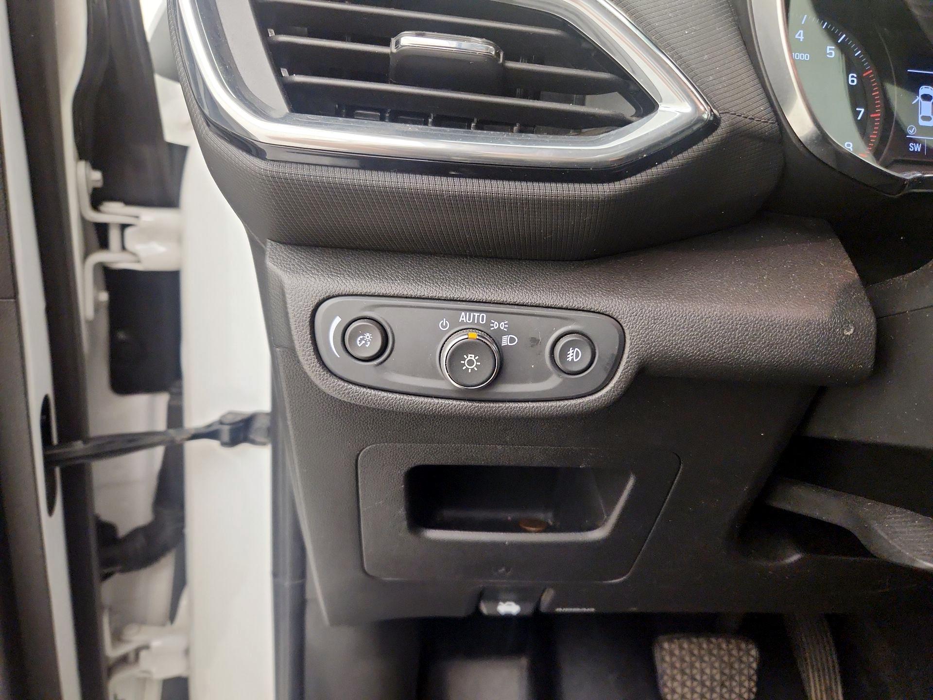 Thumbnail: 2022 Chevrolet TrailBlazer - 13