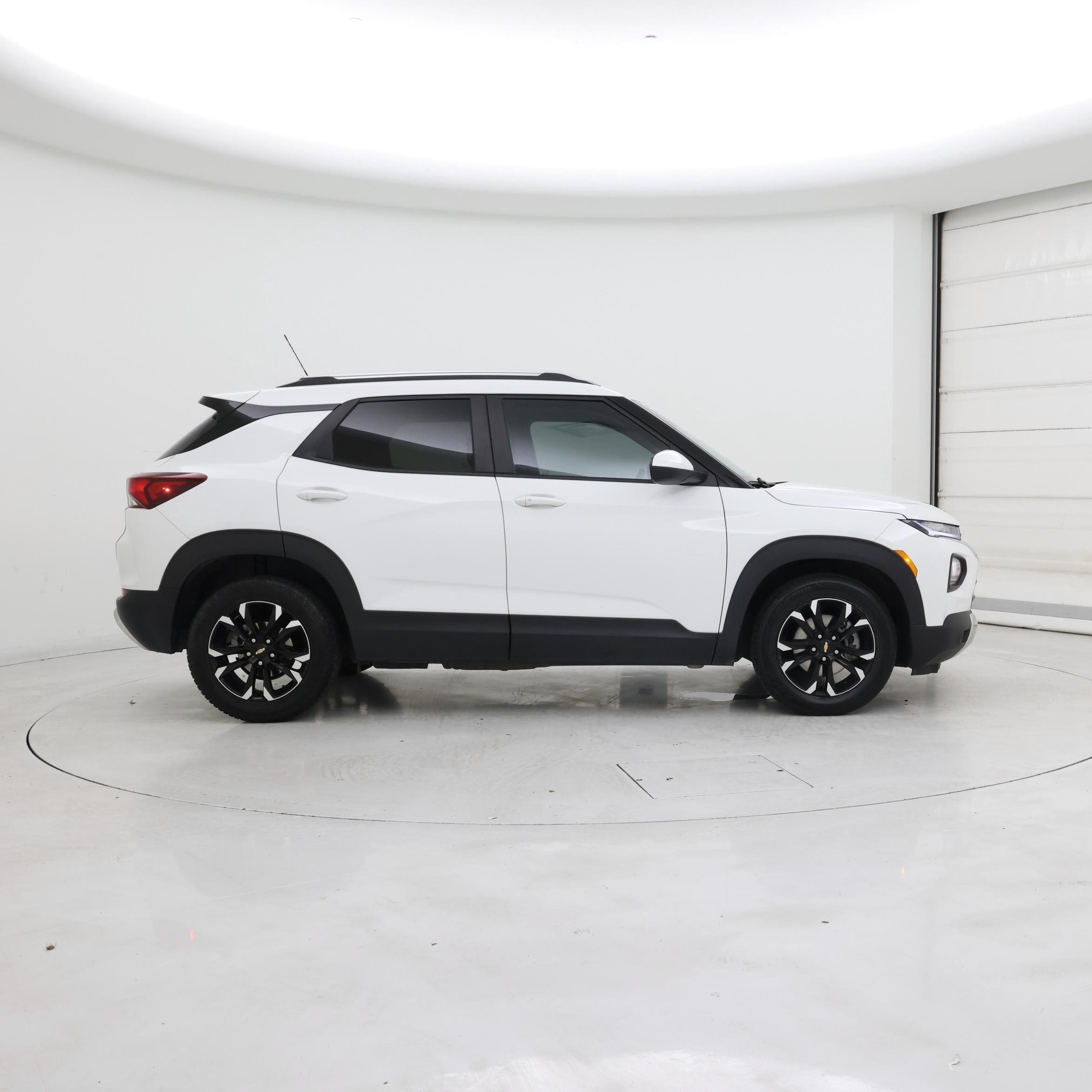 Thumbnail: 2022 Chevrolet TrailBlazer - 7