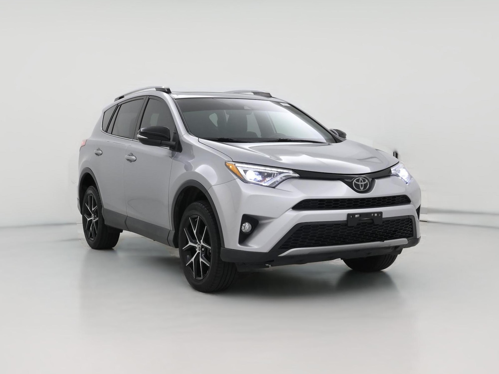 2018 Toyota RAV4 SE