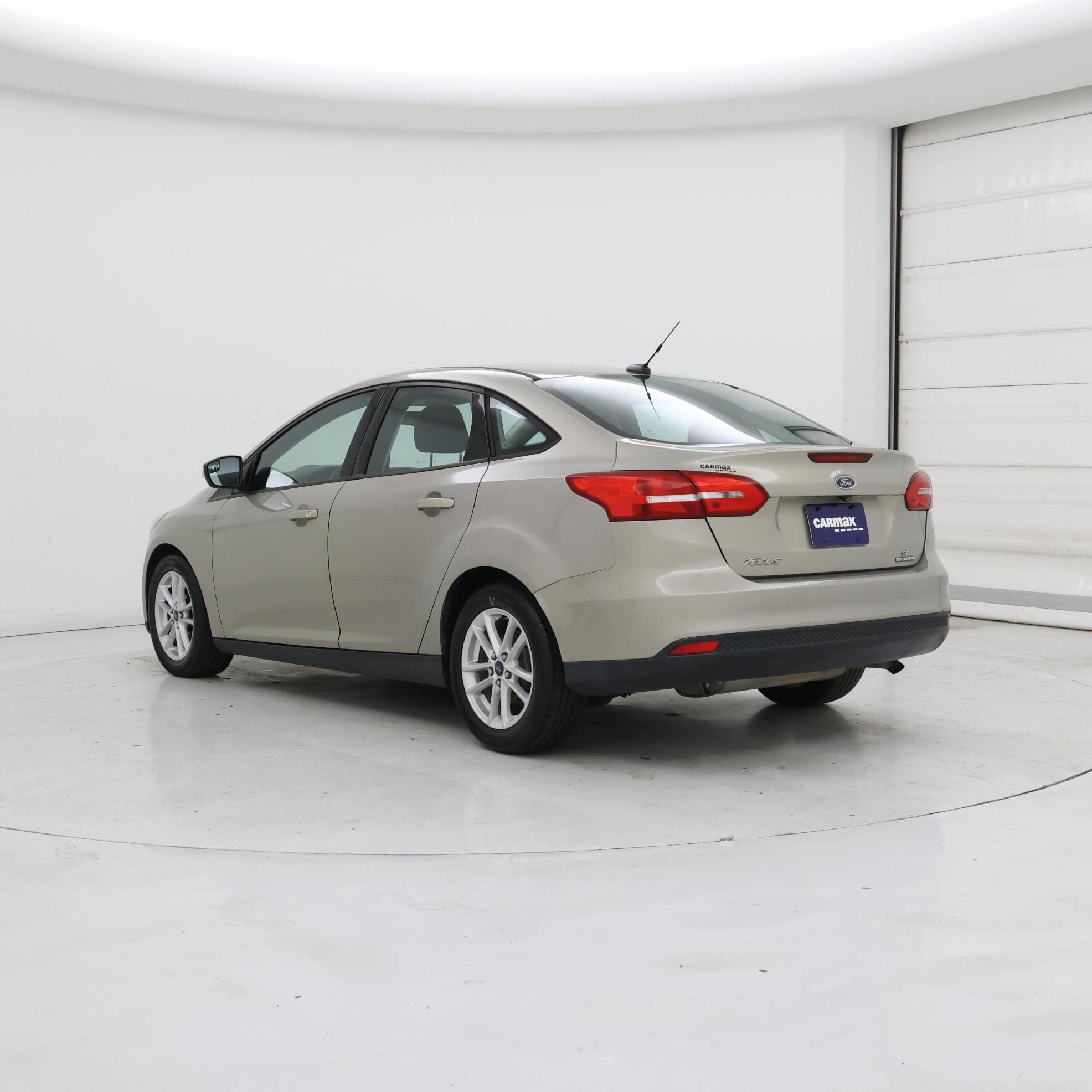 Thumbnail: 2015 Ford Focus - 2