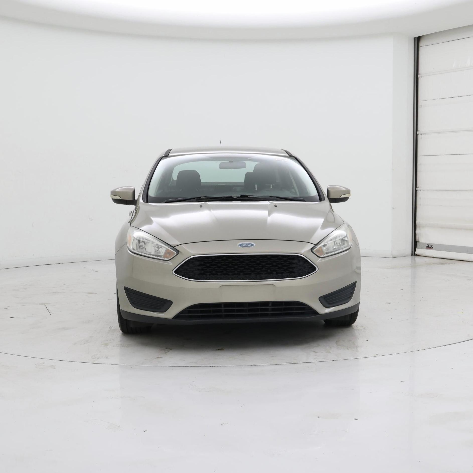 Thumbnail: 2015 Ford Focus - 5