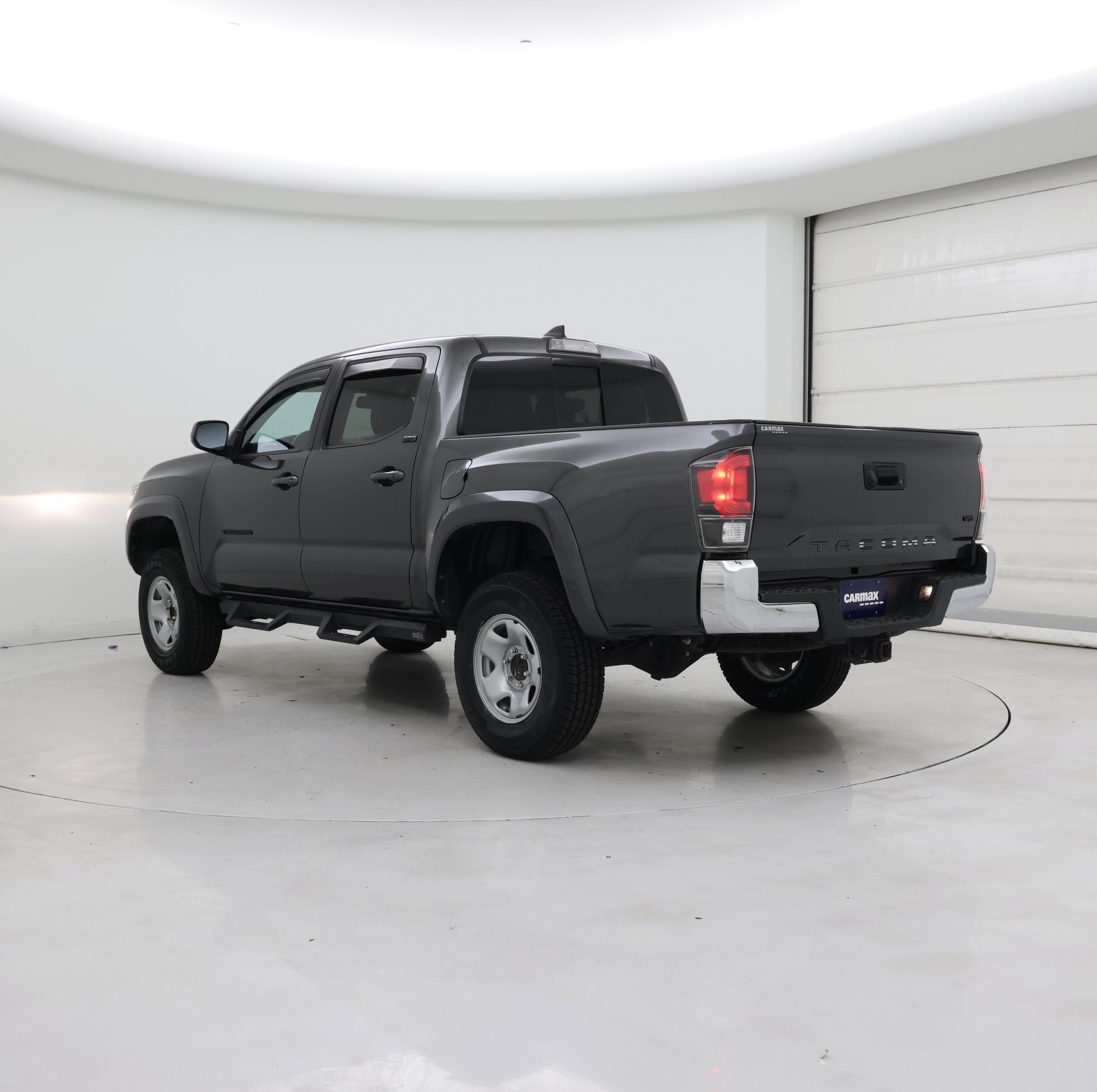 Thumbnail: 2019 Toyota Tacoma - 2