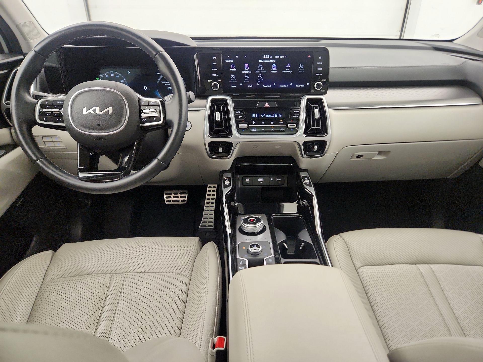 Thumbnail: 2022 Kia Sorento - 9