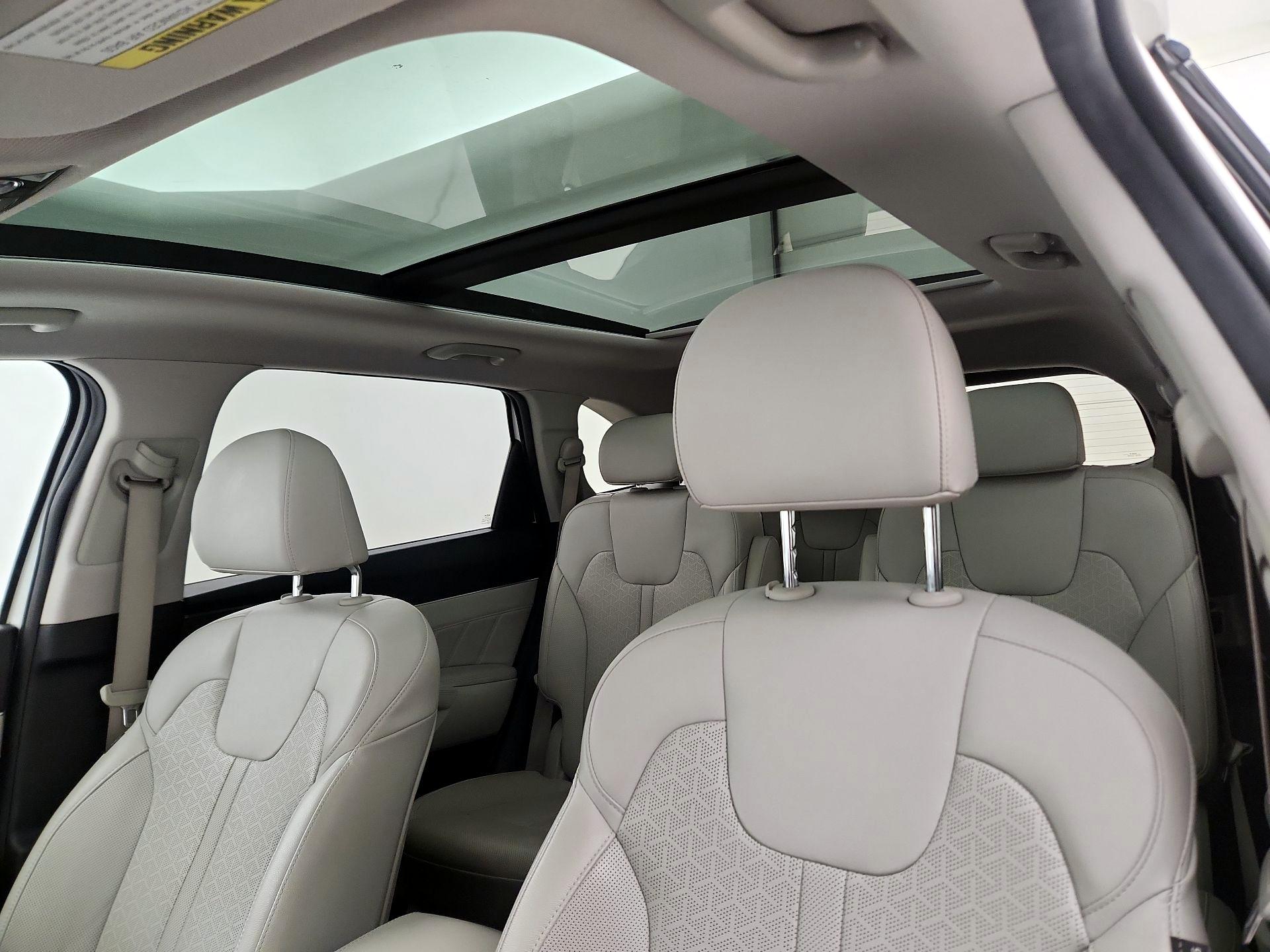 Thumbnail: 2022 Kia Sorento - 20